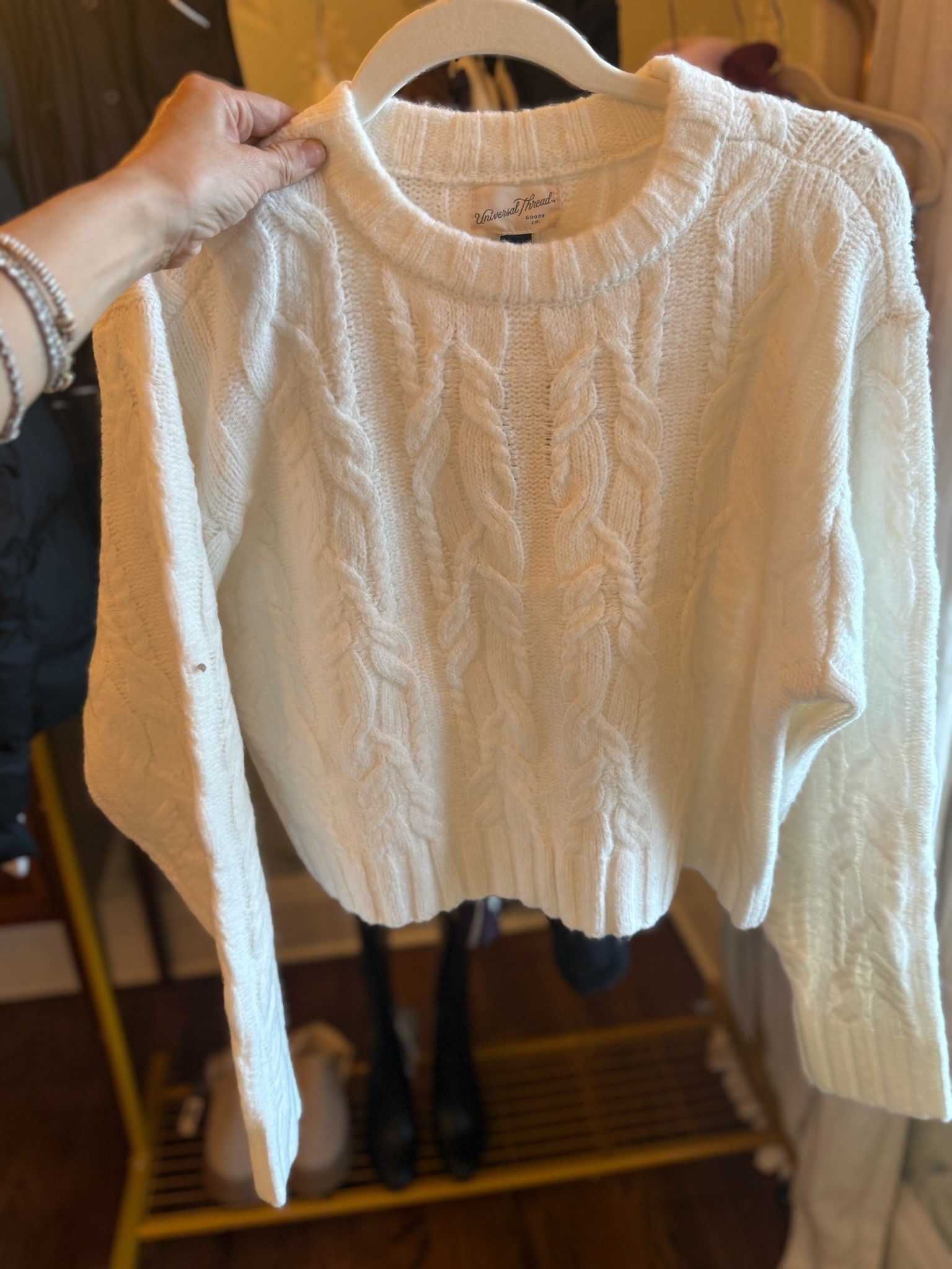 Such a good cable knit for thanksgiving and Christmas festivities 🤍

#LTKHoliday #LTKStyleTip #LTKFindsUnder50