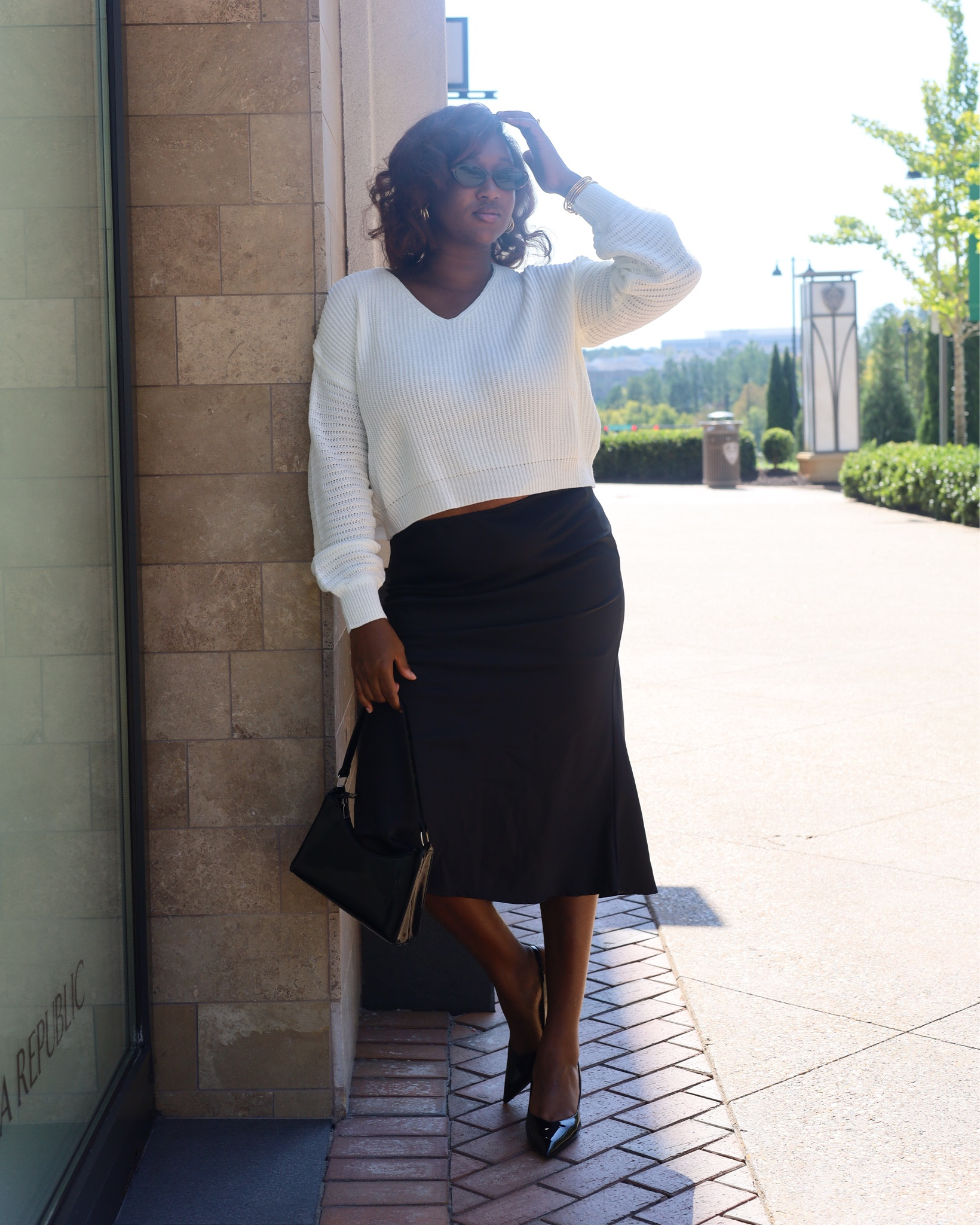 Elevate your fall fashion with this cute sweater and skirt combo 

#LTKFindsUnder50 #LTKMidsize #LTKSeasonal