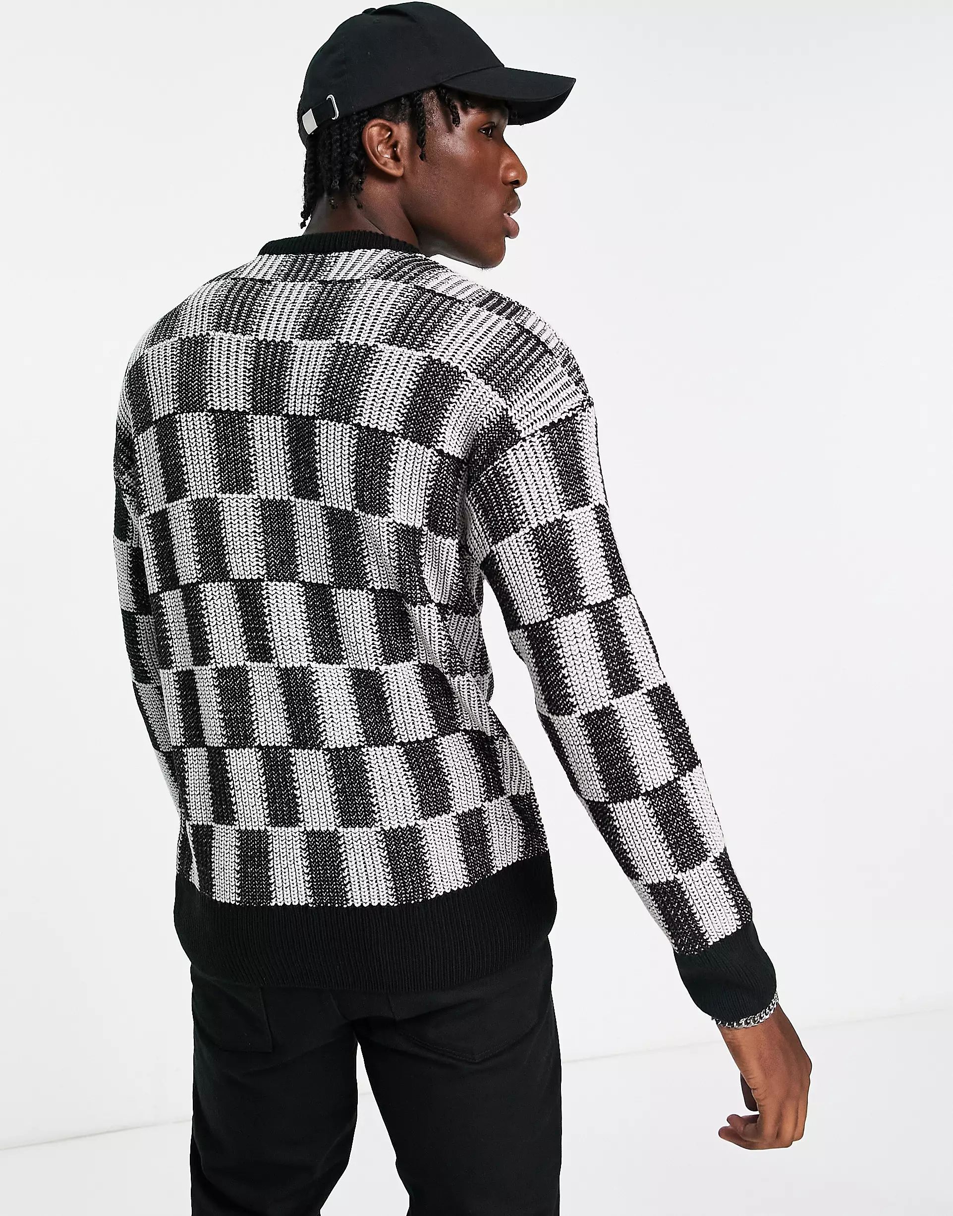 New Look relaxed fit checkerboard sweater in black | ASOS (Global)