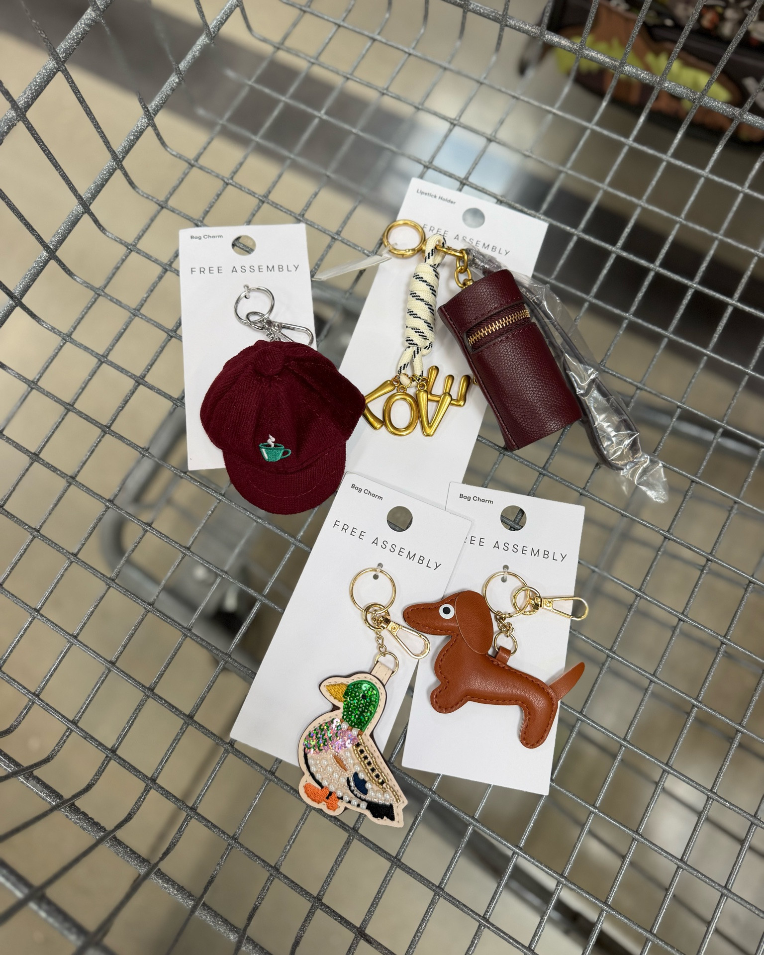 New Free Assembly finds at Walmart, lots of accessories to choose from, really loving the adorable keychains ! 😍👛

Linking them all here ✨🛍️

#LTKmomlife #LTKselfcare
