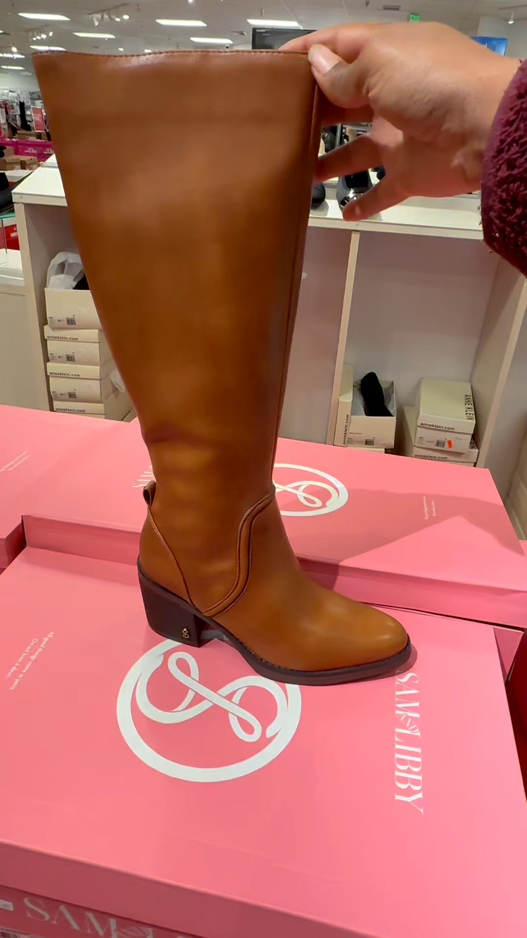 Sam & libby lris  high boots 
Sz 8.5 

#LTKSeasonal #LTKFindsUnder100 #LTKU