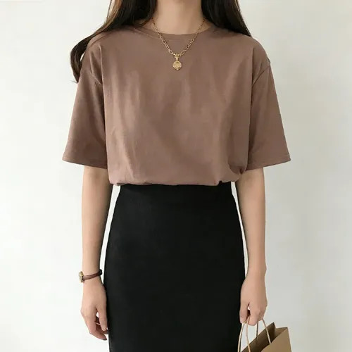 Hopsi - Short-Sleeve Round Neck / V-Neck Plain T-Shirt | YesStyle | YesStyle Global