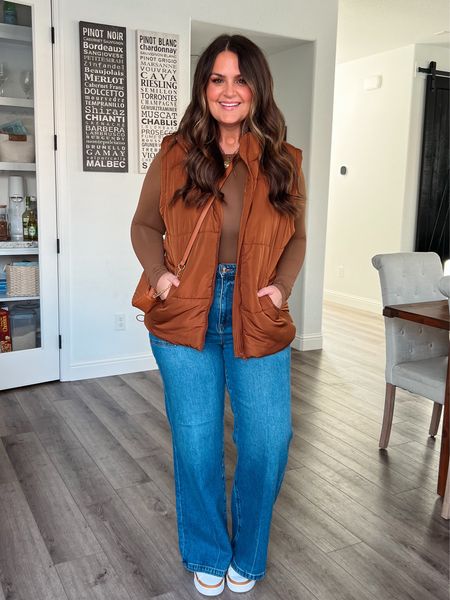 Style over 30, monochromatic look, winter to spring, wide leg jeans, size 12, midsize, ootd, puffy vest, sneakers

Jeans, 32 (if between, size up)
Shirt, large
Vest, large
Sneakers, 8.5 men / 10 women’s 

#LTKfindsunder50 #LTKstyletip #LTKmidsize