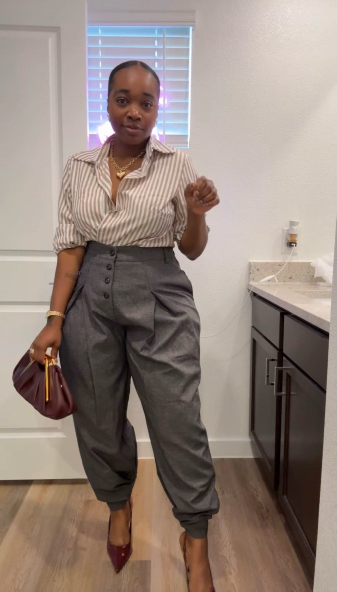 Simple pieces. Intentional styling. A look that came together better than I expected ✨

#Midsize
#ElevatedStyle
#OutfitInspo
#StyleInspo

#LTKMidsize #LTKU