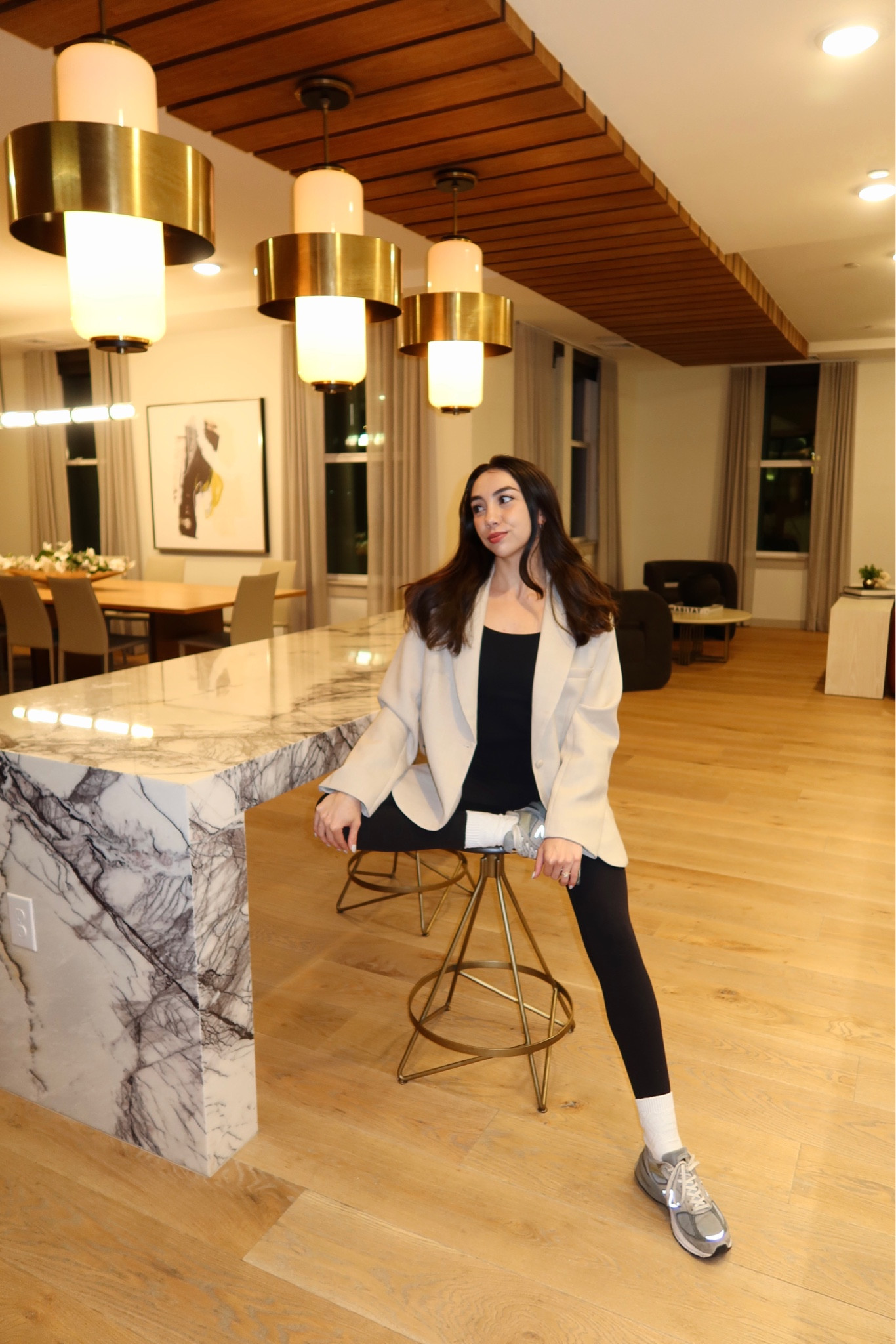 Athleisure outfit with oversized Meshki blazer! A perfect easy causal fall outfit that feels elevated.

#LTKStyleTip #LTKActive