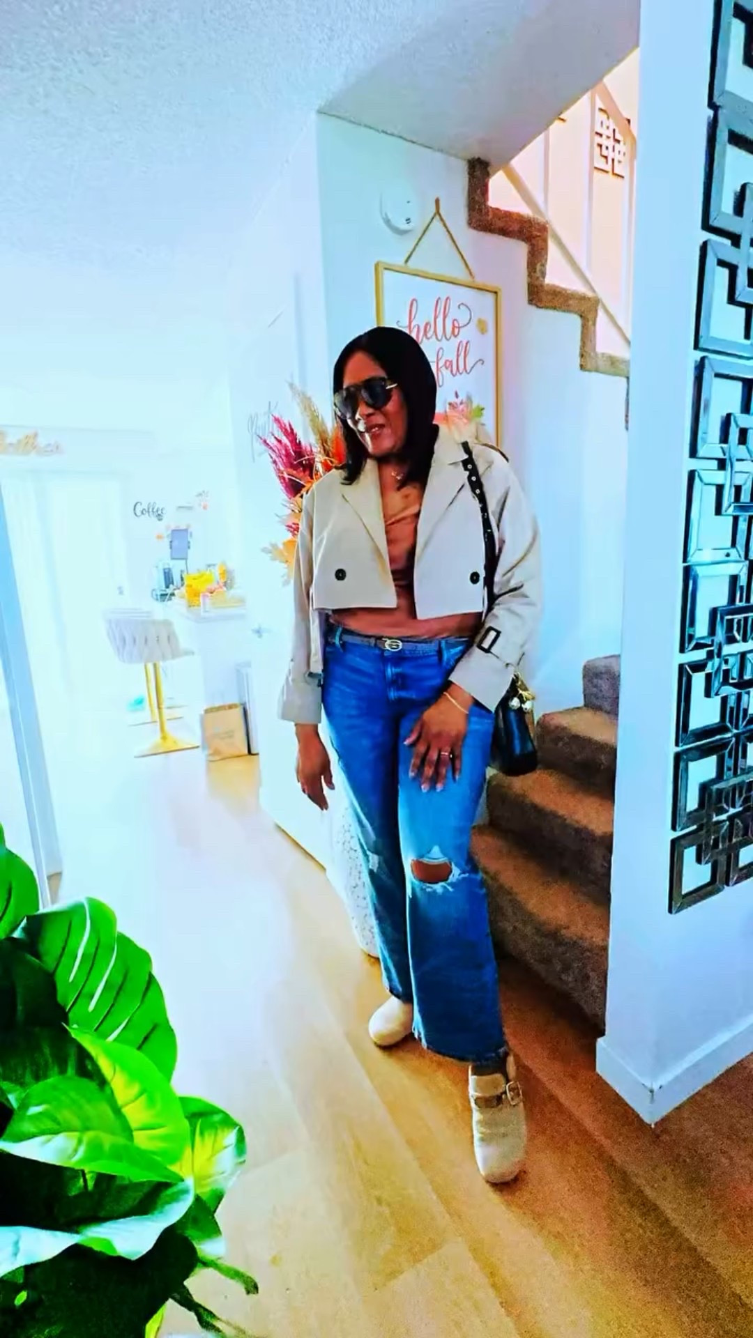 It’s started to feel like fall! 🍂So I pulled out my fav trench coat, it’s cropped so It’ll keep me cool in this California weather! 🧥 
 
GRWM routine, outfit of the day, daily look, fashion inspo, ready in style, fall fashion

#getreadywithme #grwm #trenchcoat #denim #coach #ootdinspo #dailystyle #fallfashiontrends #fashiondaily #stylevibes #cornerofmyhome