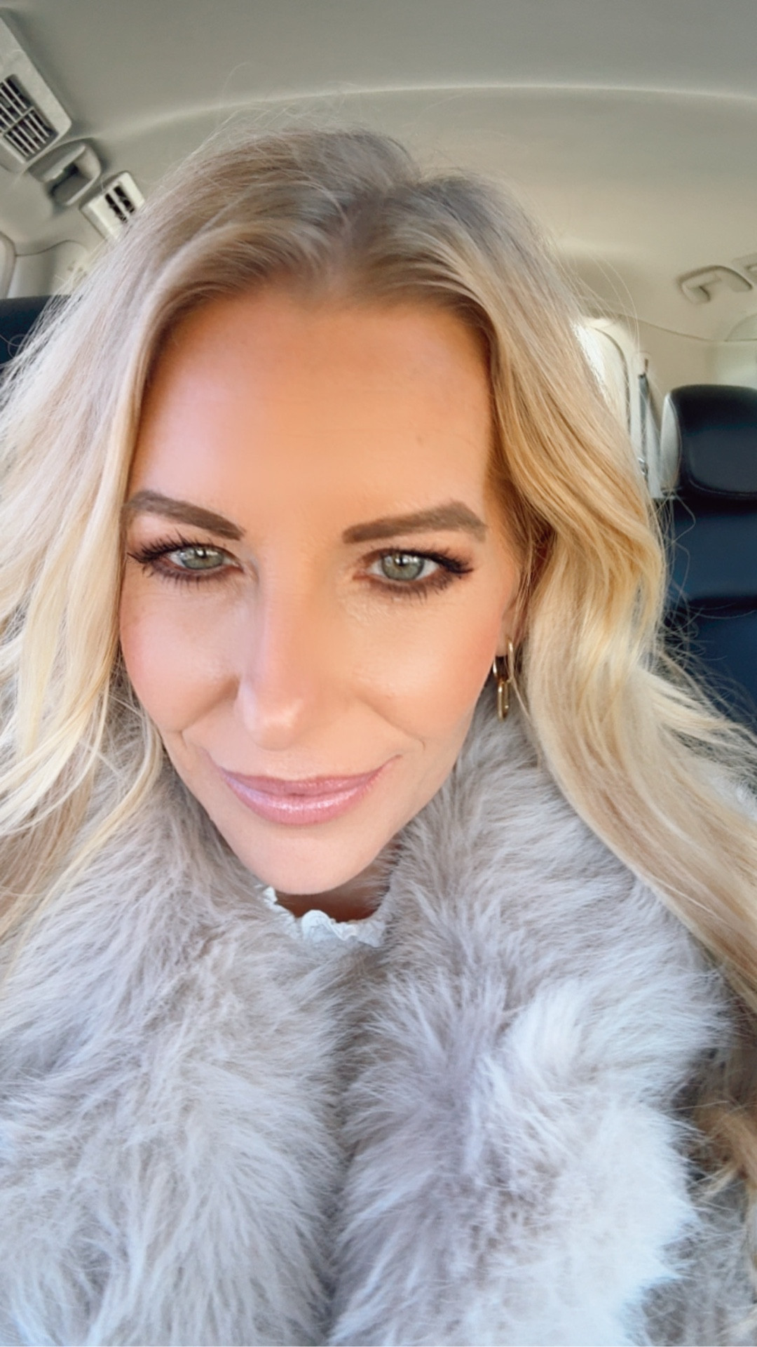 No spend January didn’t last too long 🤷‍♀️ So I’m sharing my Ulta haul today with two of my ride or die eye makeup favorites -  and wait till I show you what I bought in Atlanta last week. 👜 🧥 (video coming soon) 

I used to share a lot of my favorite things in this space - what I love wearing, eating, buying, etc. and then I just kinda had a total life rebrand and stopped. I’m finally feeling comfortable with who I am and what this space is going to look like and it feels good to feel the freedom to share a little more freely. Kinda like it’s 2016 but a wee bit more elevated! 😉

Beauty favorites / over for beauty / makeup / the best mascara 



#LTKOver40 #LTKselfcare #LTKBeauty