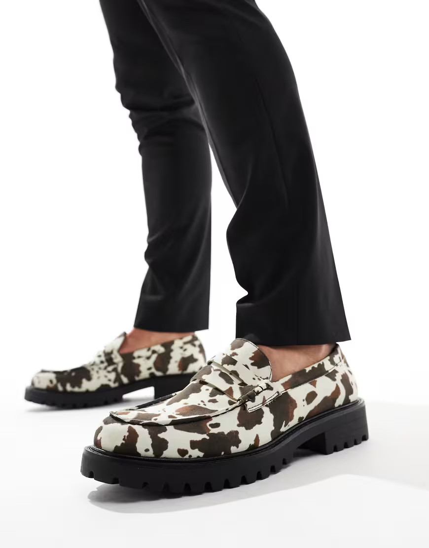 Truffle Collection - Mocassins chunky à imprimé vache-Brown | ASOS (Global)