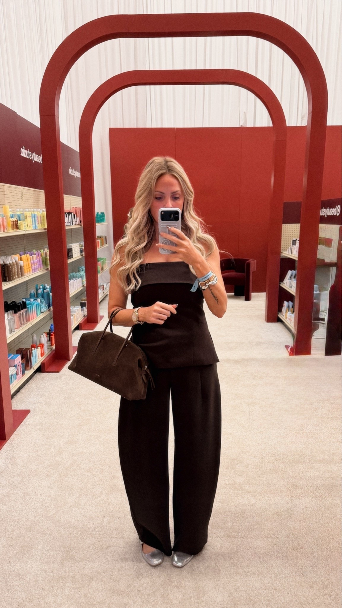 Love this outfit I wore to LTK Con from Aritzia🤎

#LTKCon #LTKootd #LTKgrwm