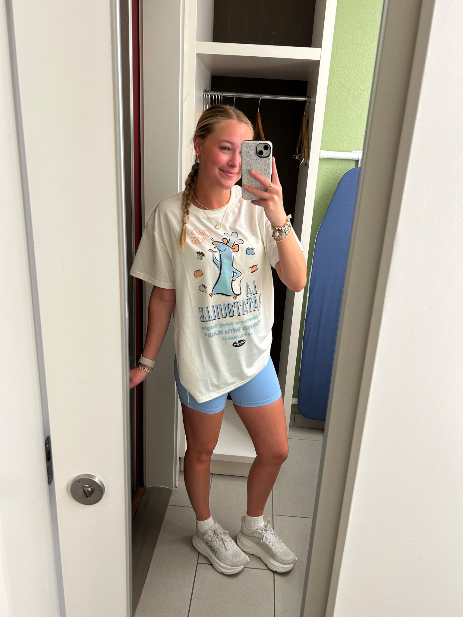 EPCOT outfit! 13 hour park day and I was comfy all day 🐭🩵
#disney #disneyworld #epcot #parkoutfit 