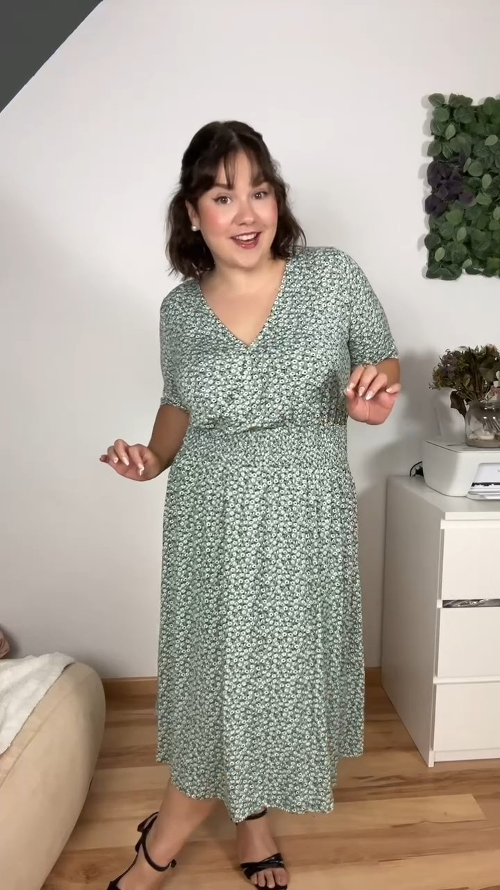 Größe 44/46.

#LTKplussize #LTKcurves #LTKdeutschland