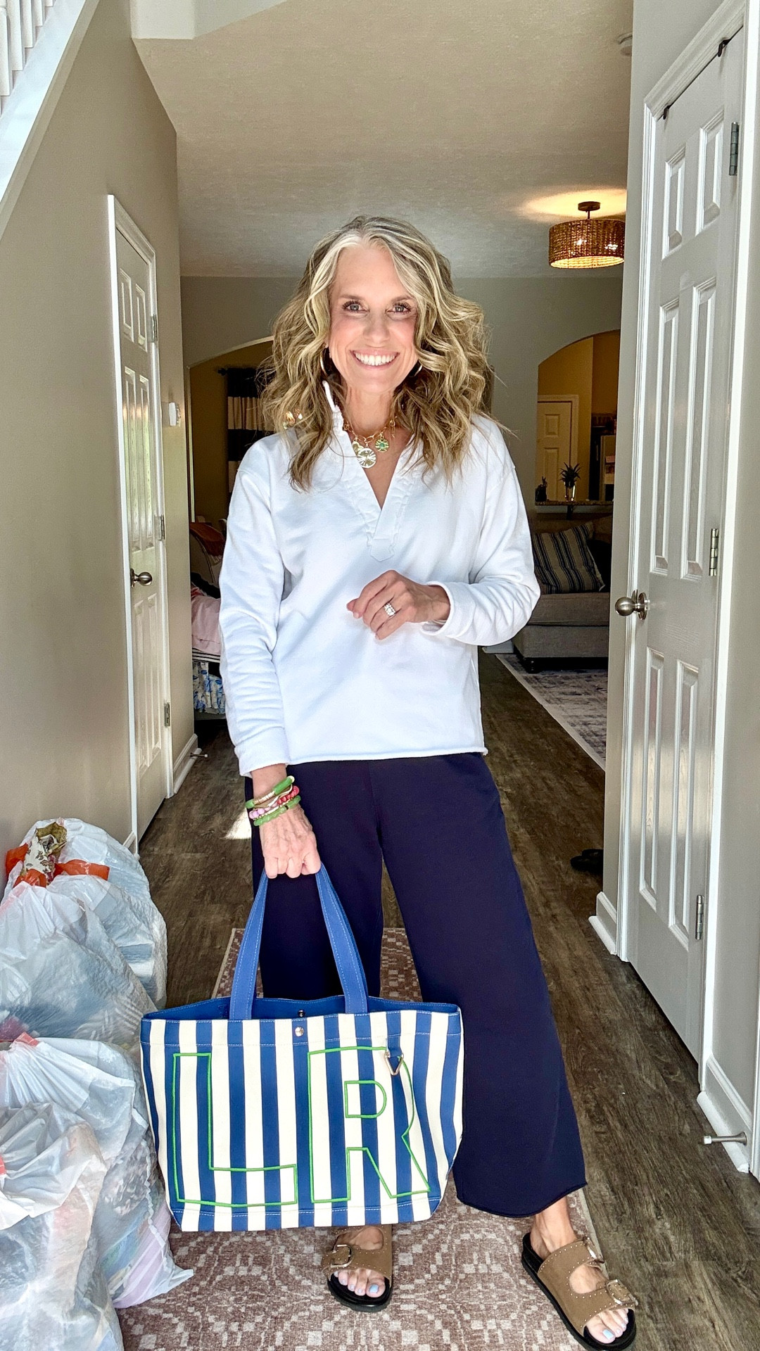 Today’s travel look and what I packed for a quick weekend trip  

#LTKTravel #LTKOver40 #LTKMothersDay