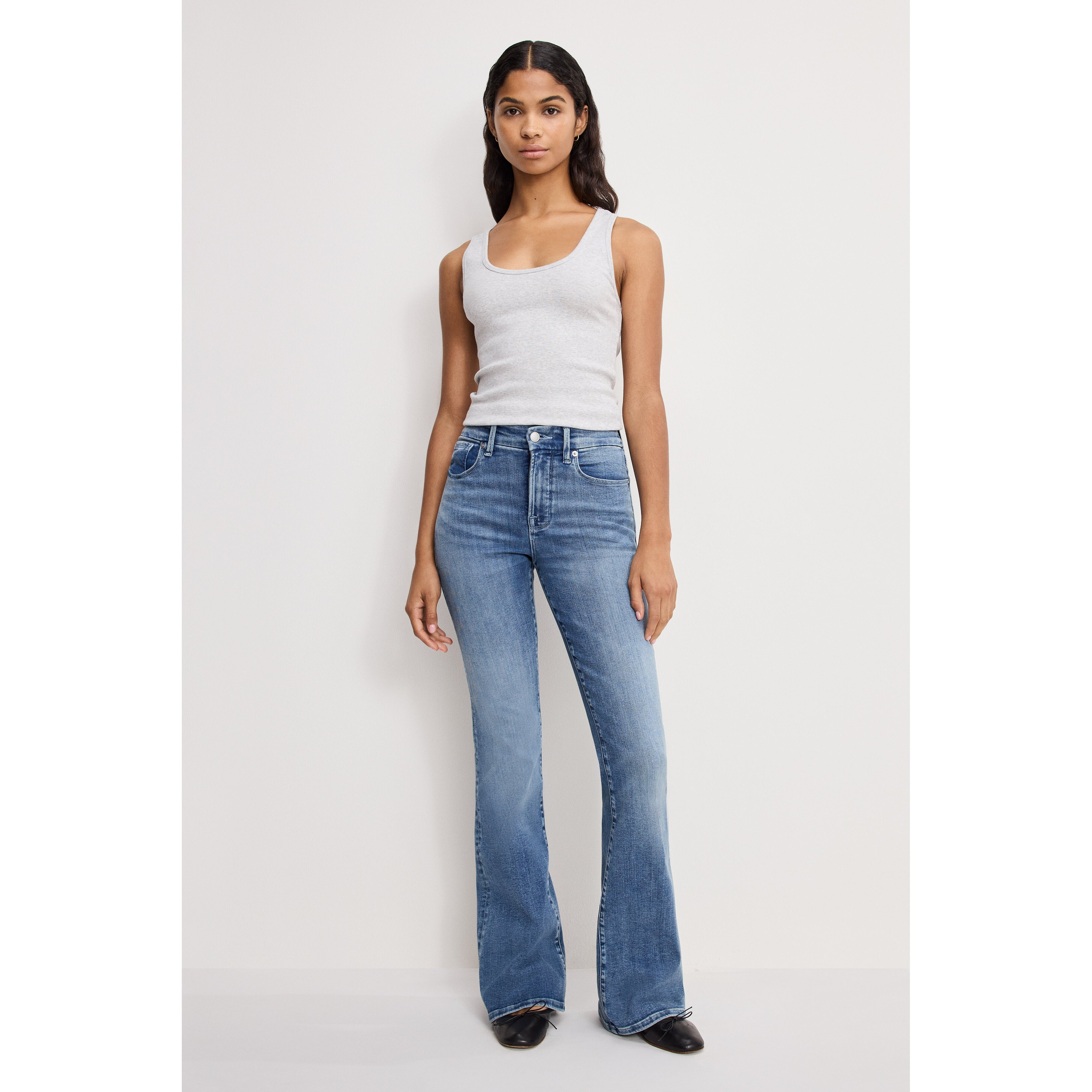 Women's Good Legs Flare Jeans | Extra Stretch, Flat Tummy Tech, Gap-Proof Waistband | Indigo, 4 Size 20 Plus | Good American by | Good American