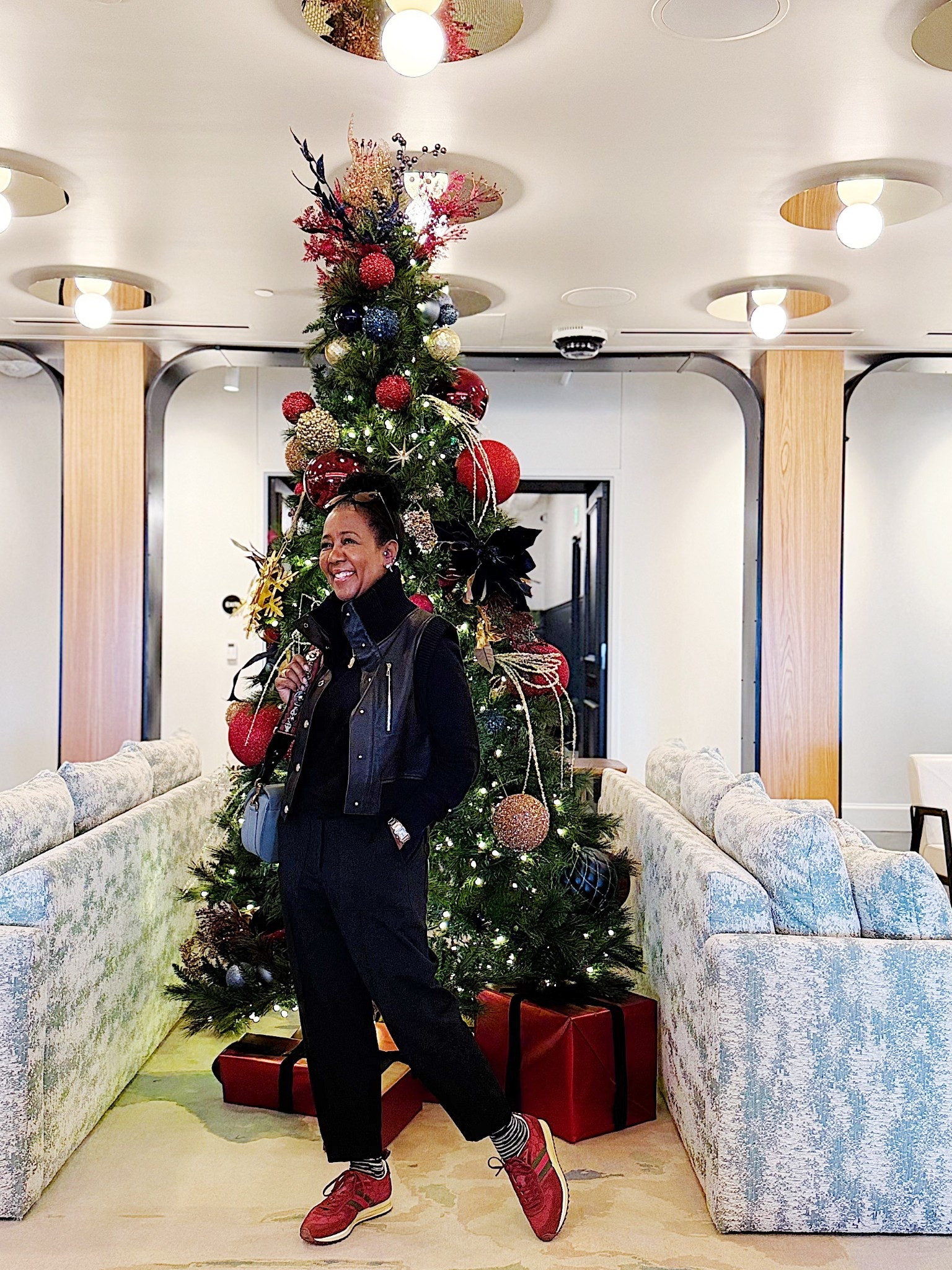 ‘Tis the season! 🎄

#zara
#zarapartner

#LTKHoliday #LTKFindsUnder100 #LTKgrwm