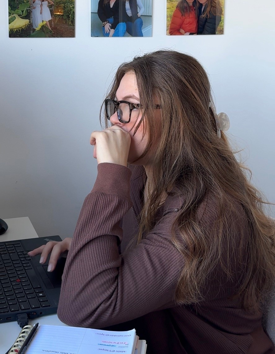 work from home outfit of the day 

#LTKcanada #LTKwinter