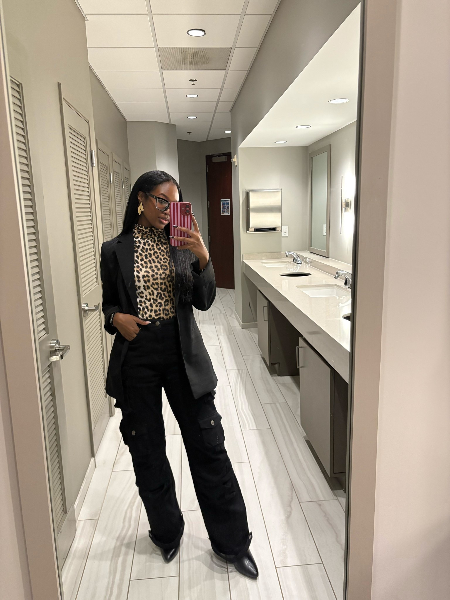 Office outfit of the day ❤️

#LTKWorkwear #LTKFindsUnder50 #LTKFindsUnder100