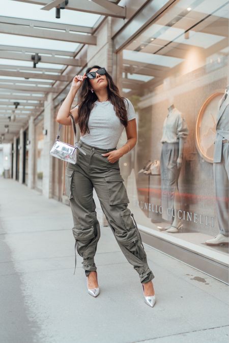The coolest pair of wide leg cargo pants! They can be cuffed for an edgy look! Fit tts, wearing a medium. Wearing size medium in tee.

#LTKstyletip #LTKmidsize #LTKfindsunder100