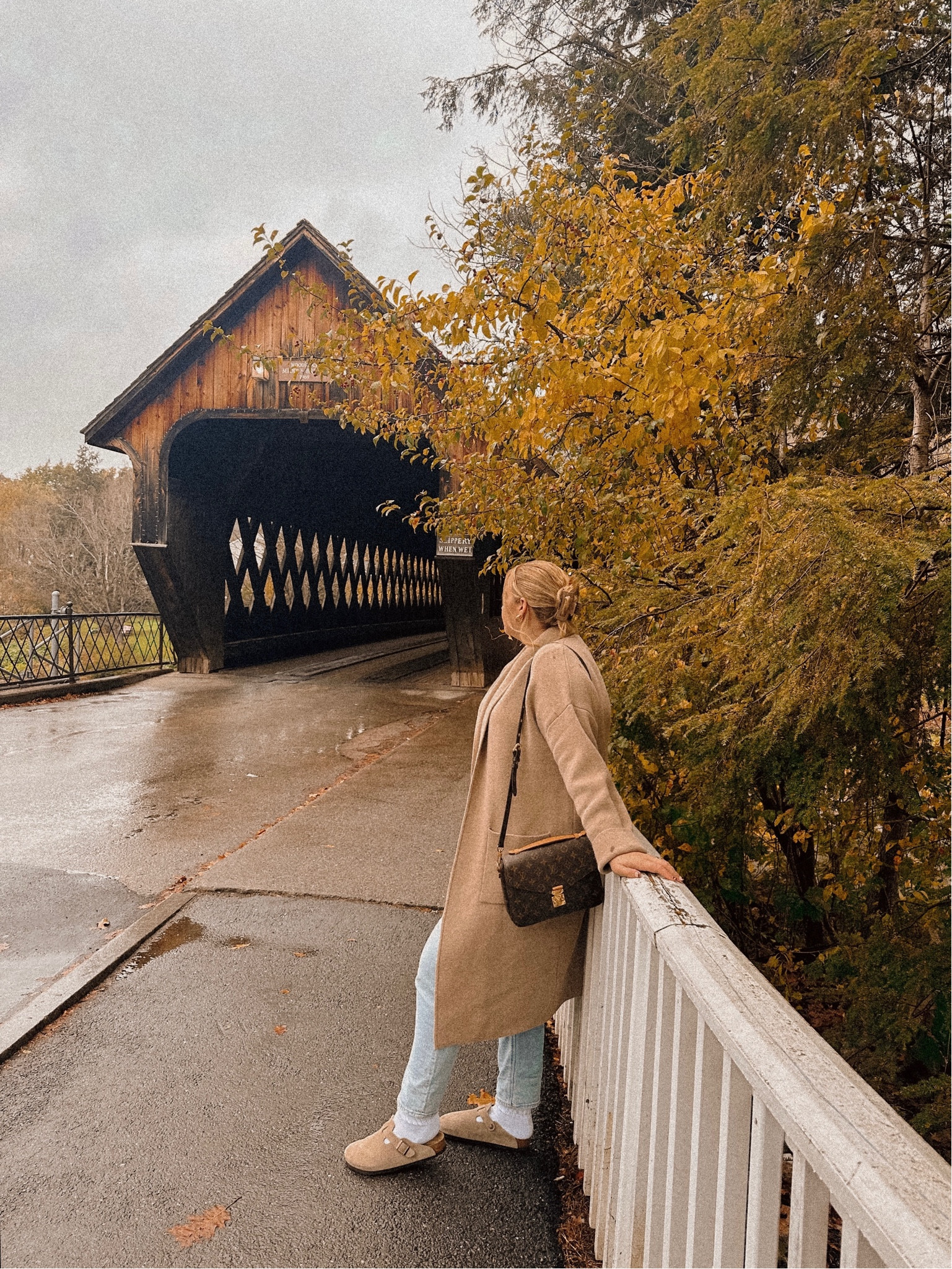 Dreaming of Vermont 🍂

#halloween #fall #autumn #falloutfit #vermont #travel #birkenstocks #october #autumnoutfit 

#LTKHalloween #LTKSeasonal #LTKtravel