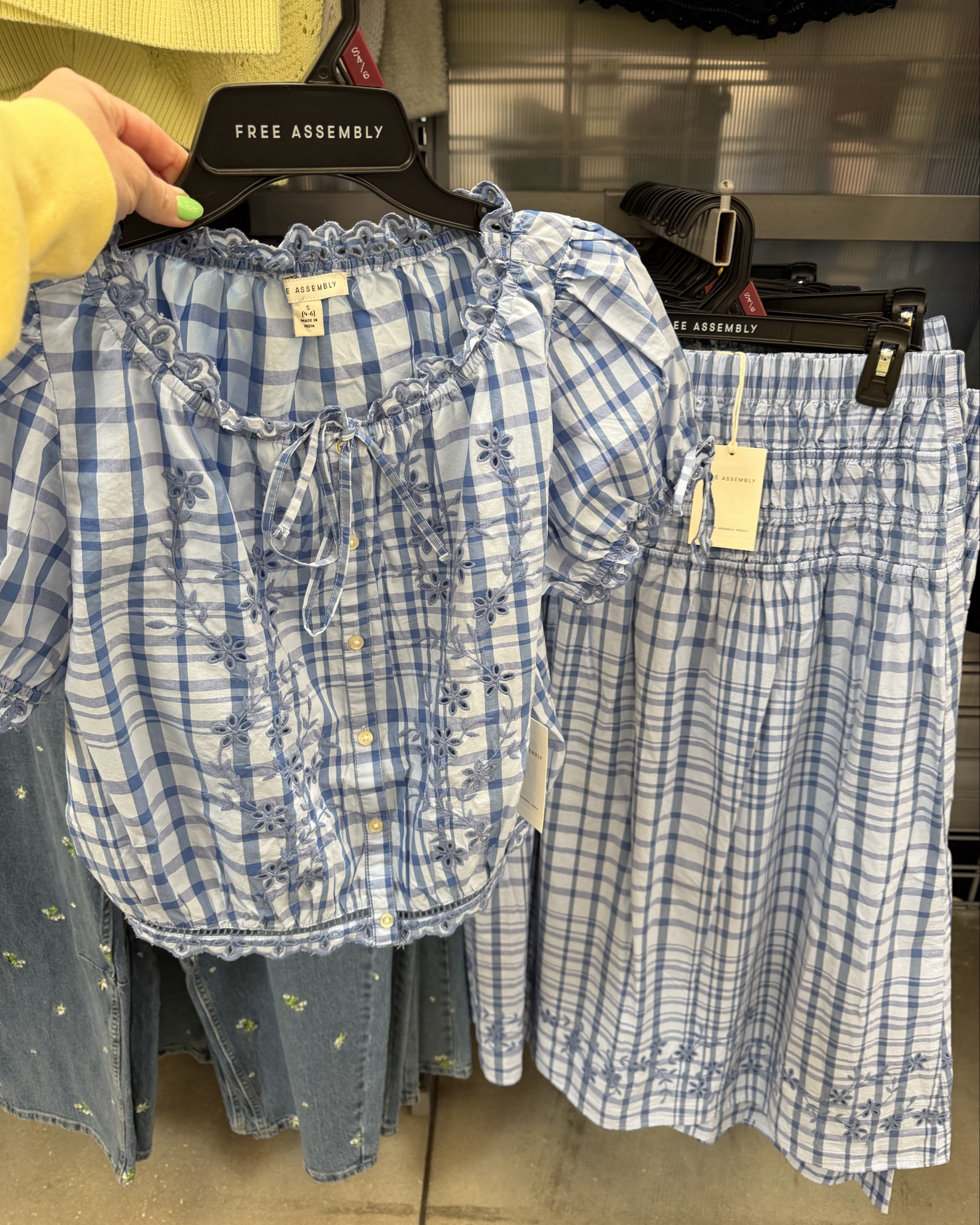 spring outfits 2026

Walmart is taking over Spring fashion. Every time I visit a @Walmart I see new arrivals on the racks and wow they are stepping up their game. Boutique pieces but affordable prices. They swoon me everytime I visit. 
Visit me on IG stories as that’s where you’ll get the first drop of new items to see. 

Free Assembly Women's Mini Satchel Handbag

Scoop Women’s V Neck Sweater Cardigan, Midweight

Free Assembly Women's and Women's Plus Embroidered Cropped Cotton Top with Short Sleeves

Free Assembly Women's and Women's Plus Embroidered Cotton Maxi Skirt with Smocked Waist

Free Assembly Women's Cotton Corset Mini Shirtdress with Short Sleeves

Scoop Women’s and Women's Plus Crochet Sweater Tank Top with Sweetheart Neck

Scoop Women's and Women's Plus Flowy Cotton Tank Top with Lace Trim

No Boundaries Cotton Pull-On Shorts with Side Bows

Madden NYC Women's Studded Bucket Shoulder Bag


#LTKootd #LTKstorytime #LTKselfcare