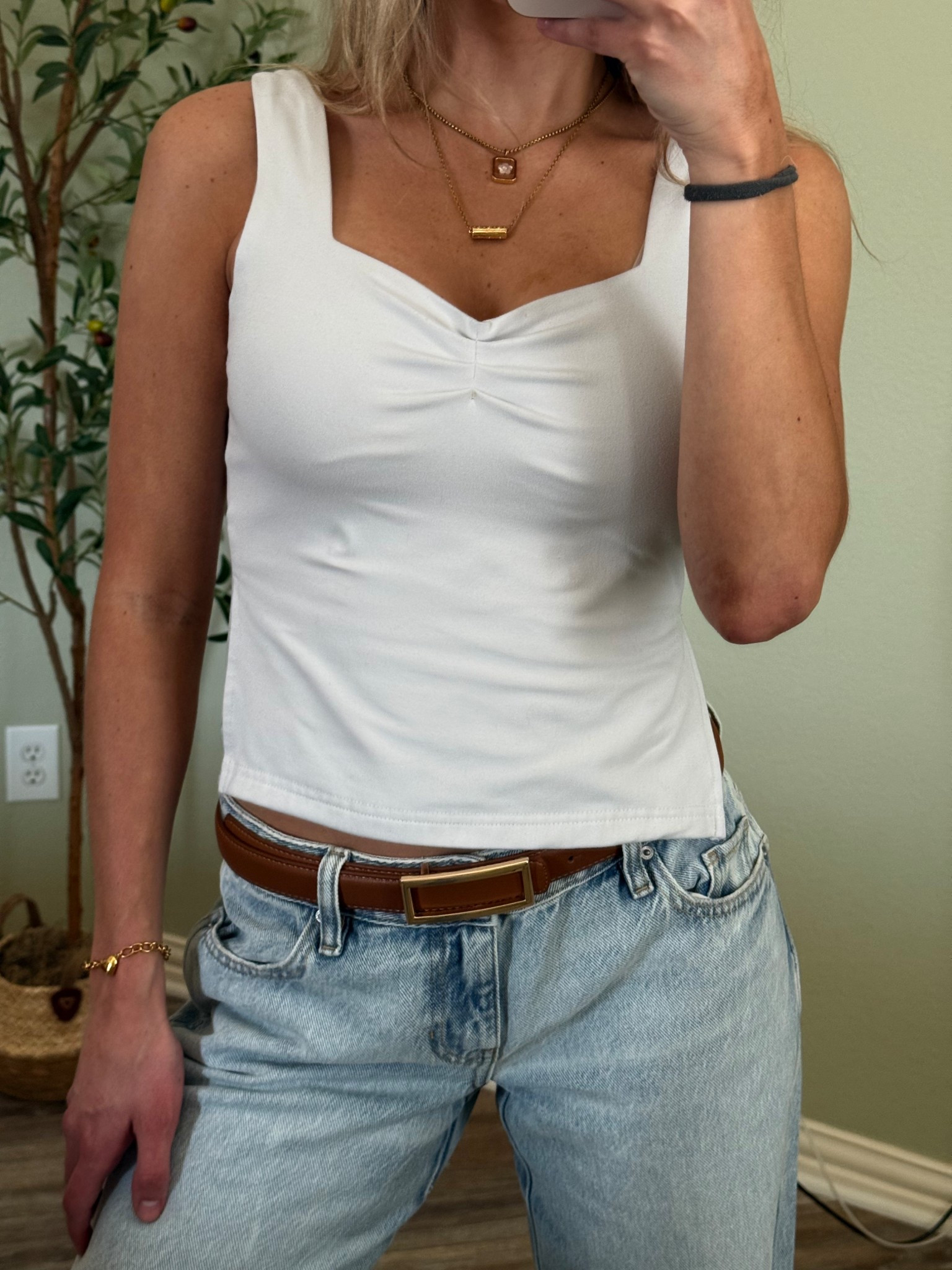 Timeless outfit inspo

Wearing size XS, tts top // size 25, tts jeans

Casual outfit, casual fashion, pacsun jeans, casual jeans, Amazon, Amazon fashion, summer outfit

#LTKSeasonal #LTKStyleTip #LTKPetite