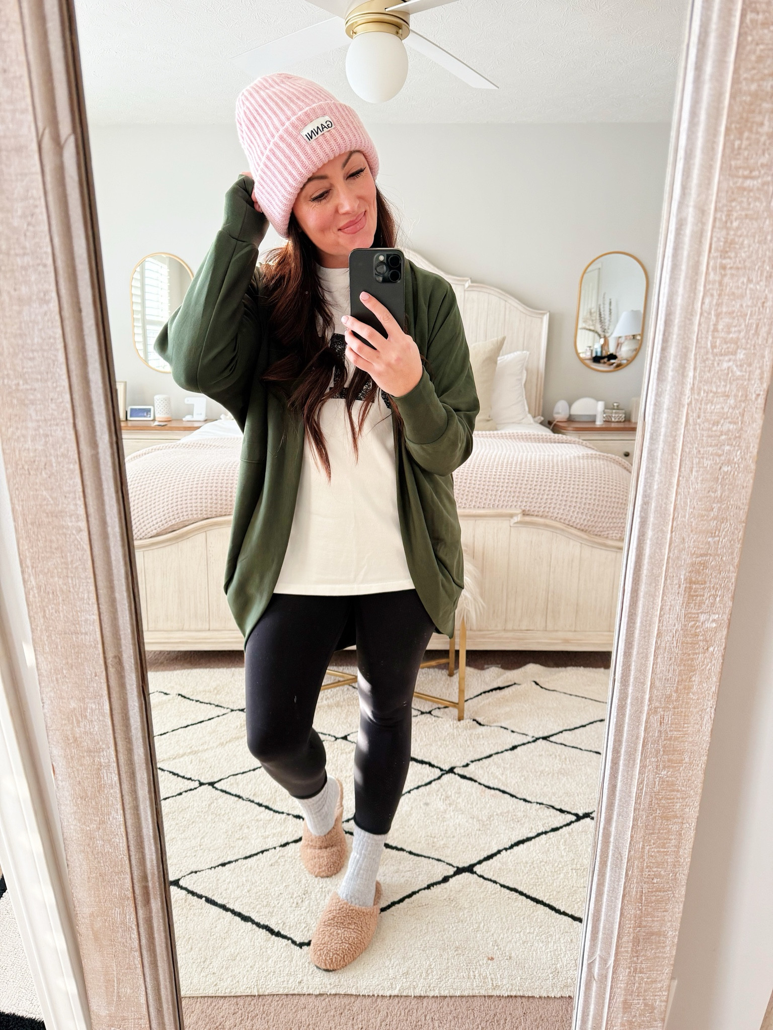 • small cardigan 
• large tee
• size 6 leggings 
• slippers true to size 



#LTKStyleTip #LTKOver40 #LTKFindsUnder50