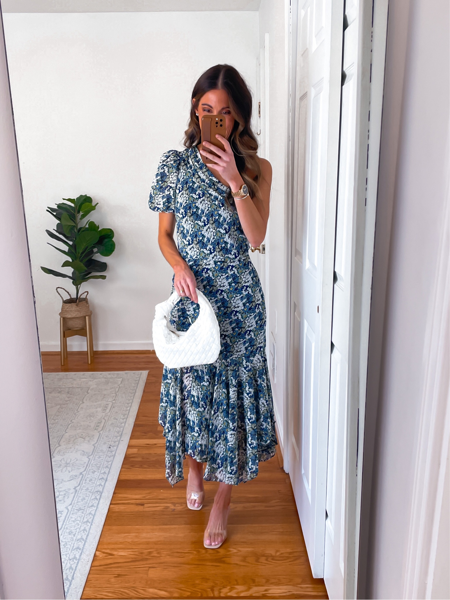 This romantic wedding guest dress is a show stopper!! If the sizes are running low on Amazon, I’ve linked the same dress but in other pattern options 

#LTKsalealert #LTKunder50 #LTKwedding