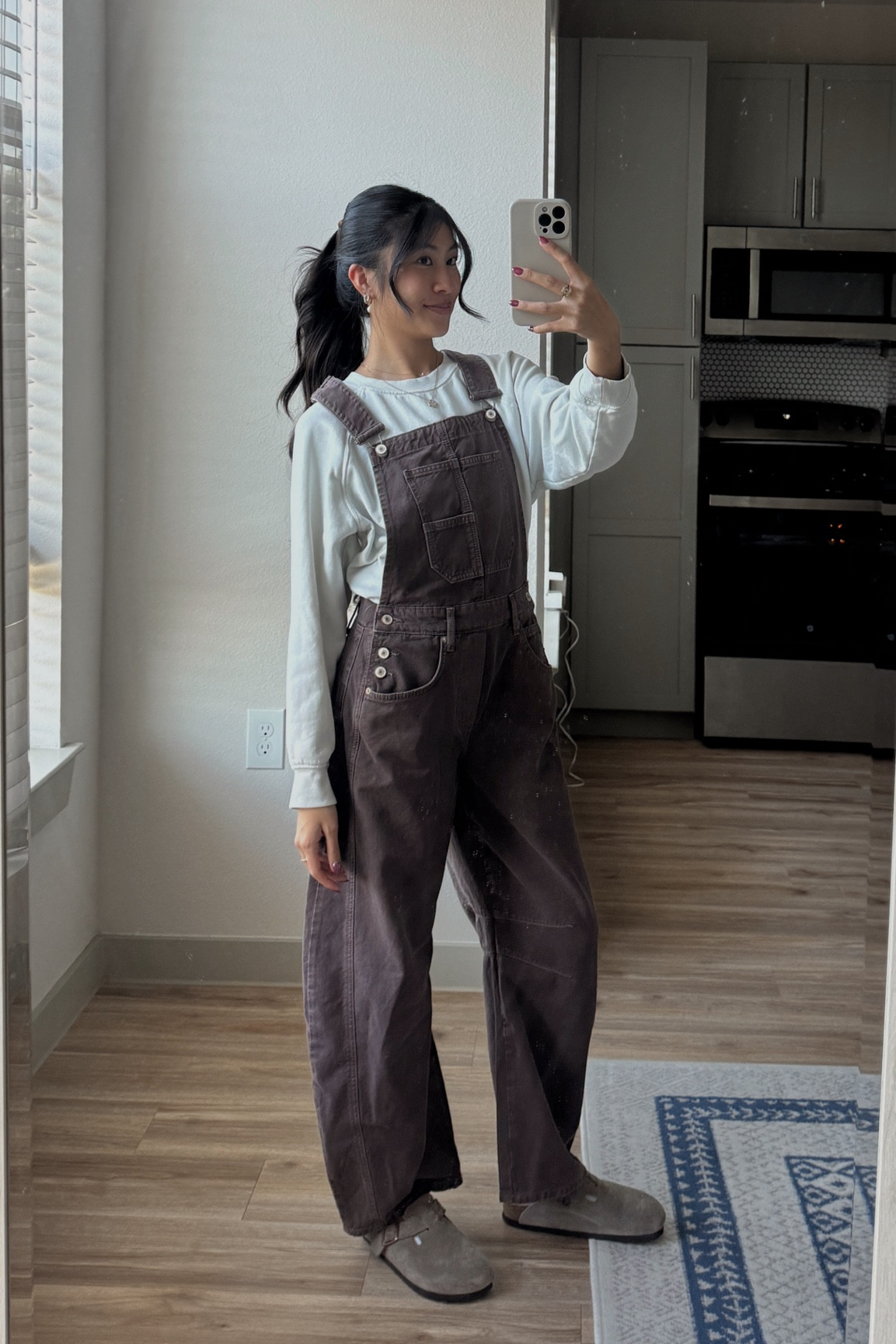 so obsessed with these barrel overalls for fall! 🍂🧦 

#LTKHoliday #LTKSeasonal #LTKStyleTip