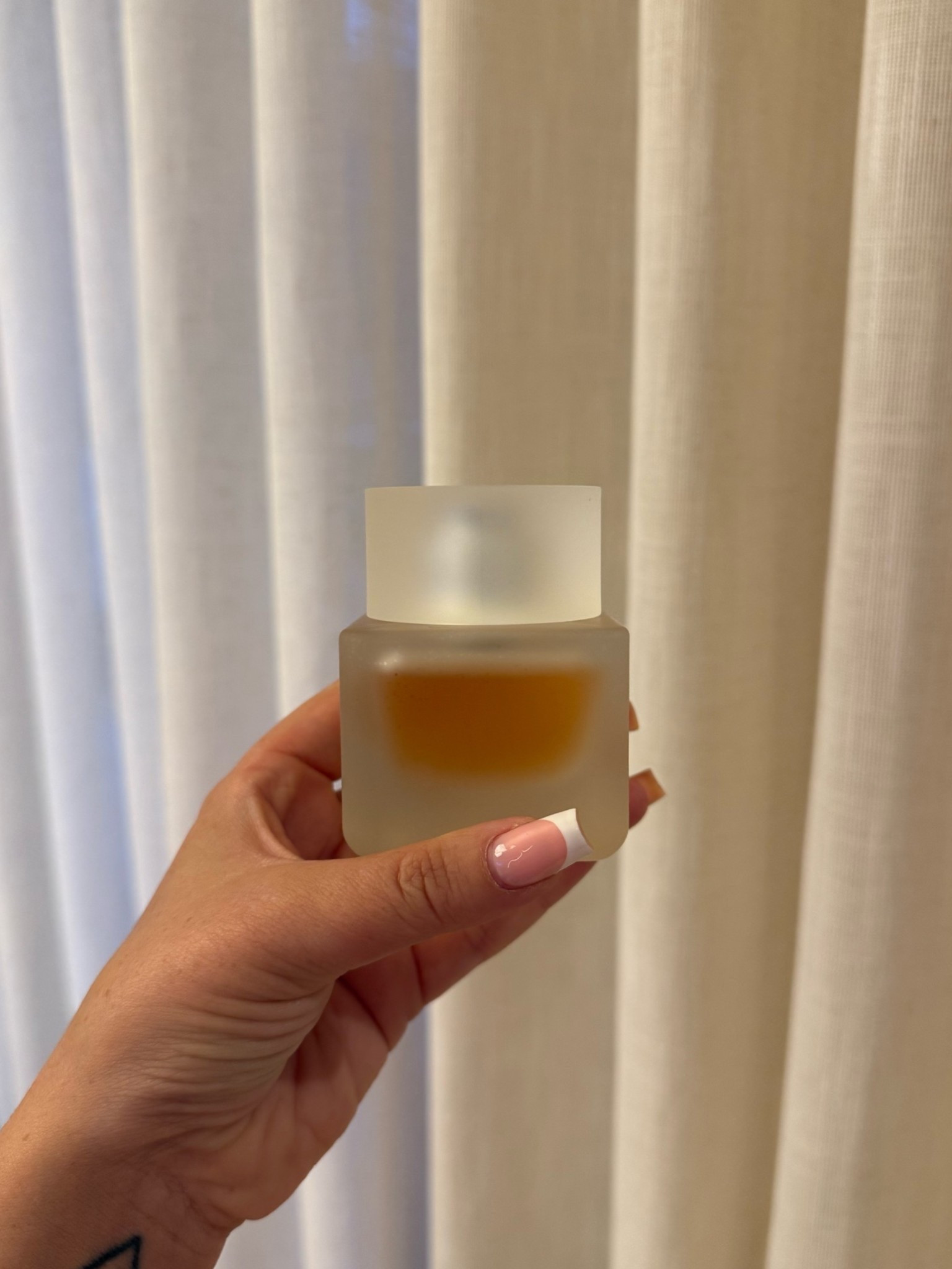 Guys I wanna start letting you know my FAVOURITE can’t live without skin and beauty products! Aswell as fashion! 😍😍😍🥰🥰🥰🥰 this huda beauty and perfume is absolutely INSANE IT DOESN’T BREAK THE BANK AND IT’S ABSOLUTELY GORGEOUS. CAN BE WORN PERFECTLY IN THE DAY AND THE NIGHT!!! It takes me right through!!!! And Im already half way through my second bottle! I’m obsessed ❤️￼

#LTKsummer #LTKgiftguide #LTKeurope