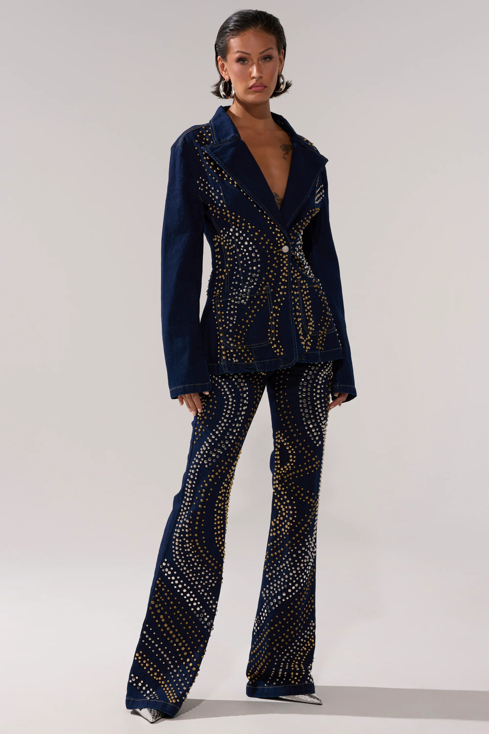 CHEYENNE STUDDED FLARE DENIM | AKIRA