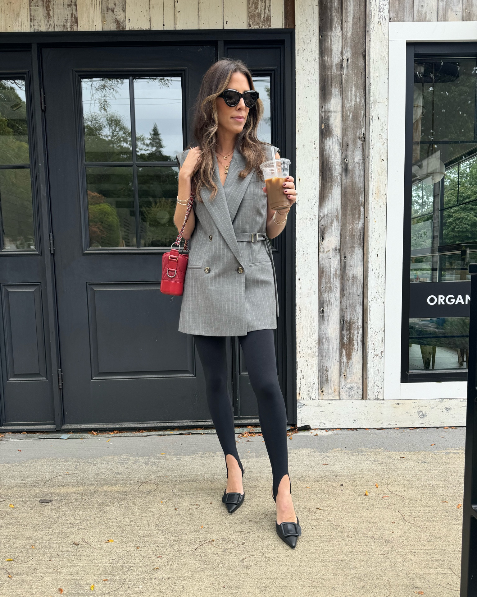 Stirrup leggings, but let’s make it appropriate for work!


#LTKFindsUnder50 #LTKFindsUnder100 #LTKStyleTip