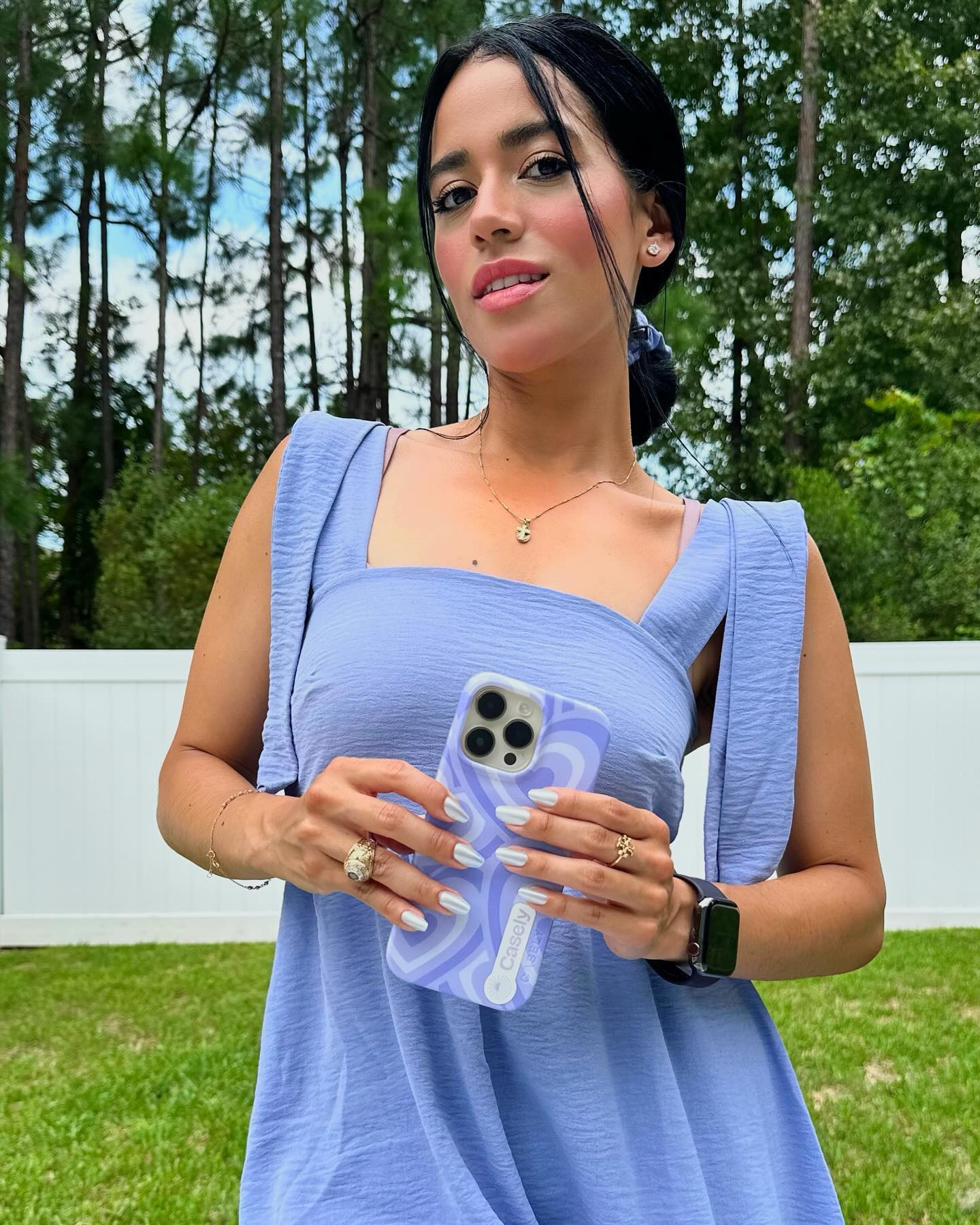 didn’t have a purse to match my outfit, but I did have the perfect phone case for it 💜🤍 #casely #ad @get.casely 

#outfit #outfitoftheday #ootd #ootdfashion #outfitinspo #outfitinspiration #outfitideas #outfitpost #fashion #fashionstyle #phonecase #phonecases #phonecaseshop