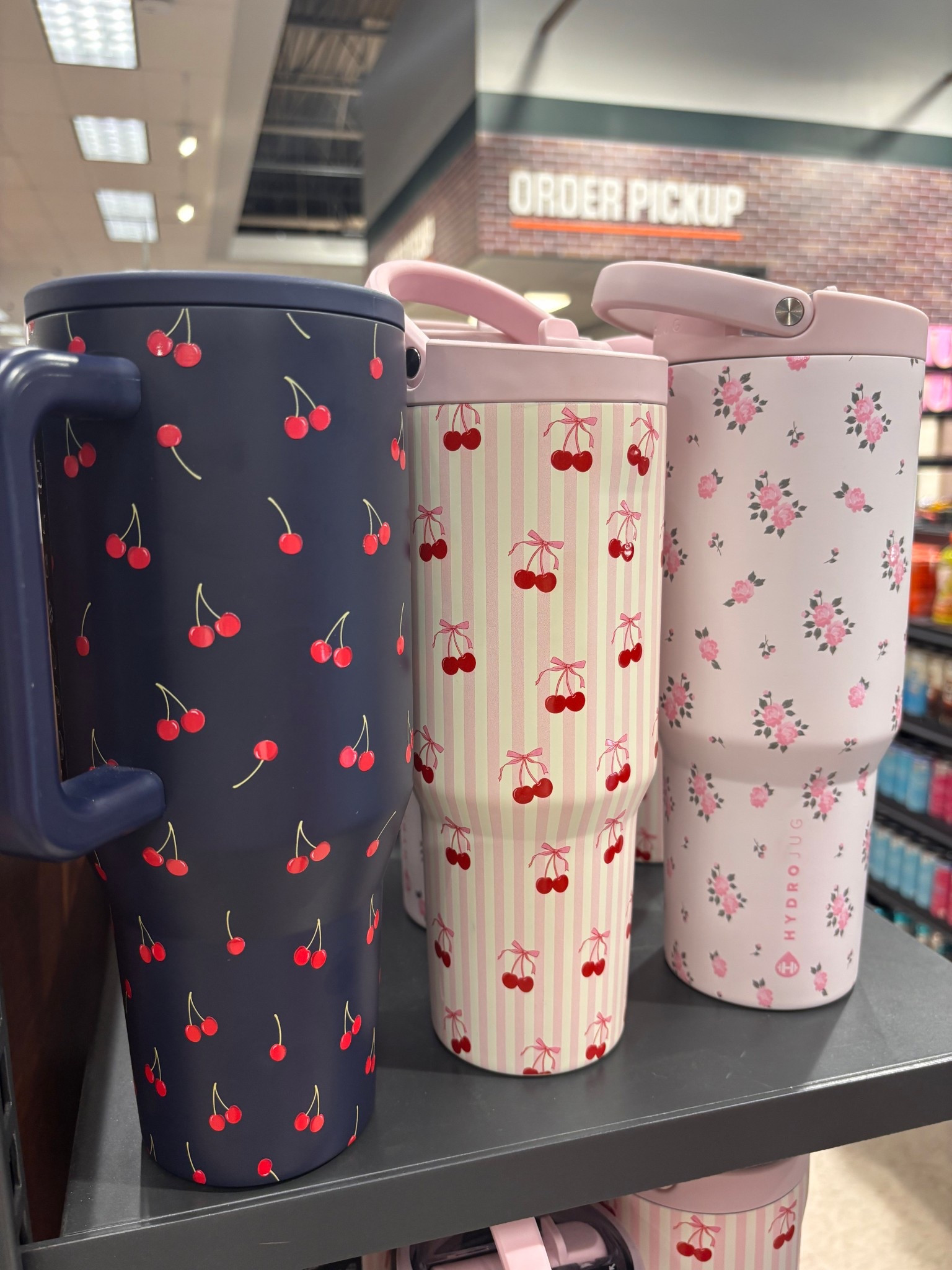 Hydrojug 
Dicks sporting goods
Water tumblers
Travel water cups
Gifts for girls 
Travel tumbler 

#LTKActive #LTKfoodie #LTKfitnessgoals