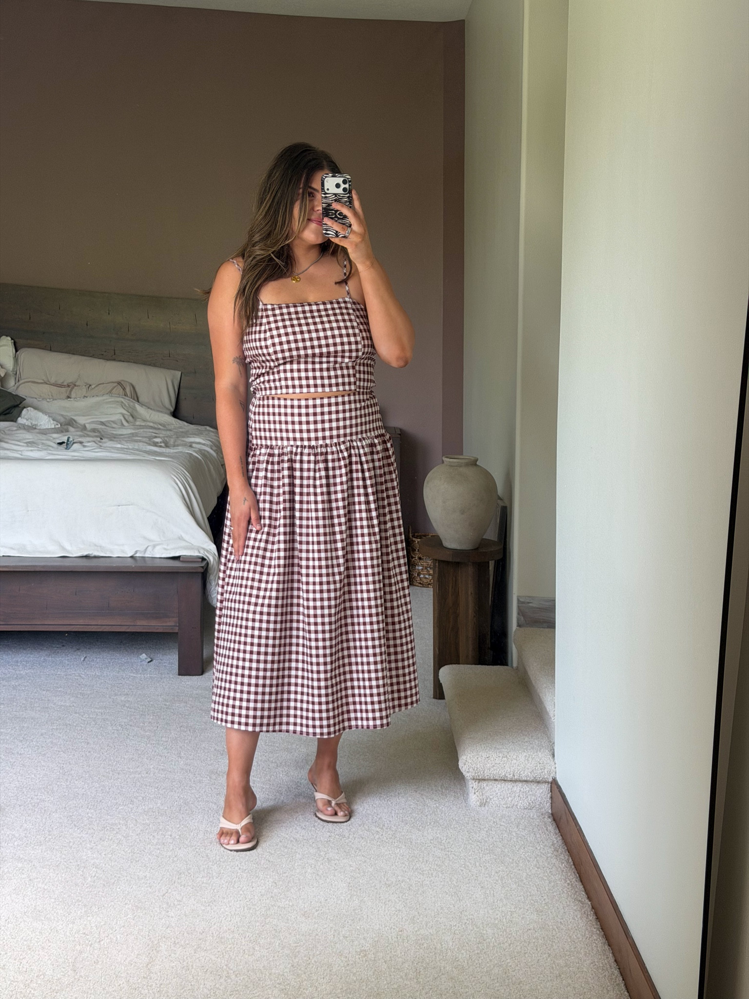 Summer two piece set from Amazon! Wearing xl. Obsessed with this! Could wear separately too!

Midsize, size 12, size 14, mom style, curvy outfit