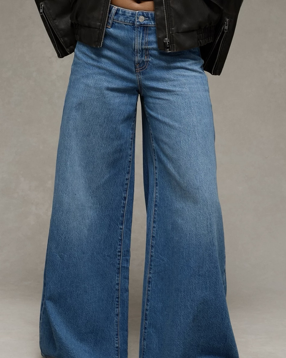 Jeans 

#LTKmomlife #LTKOver40 #LTKdayinmylife