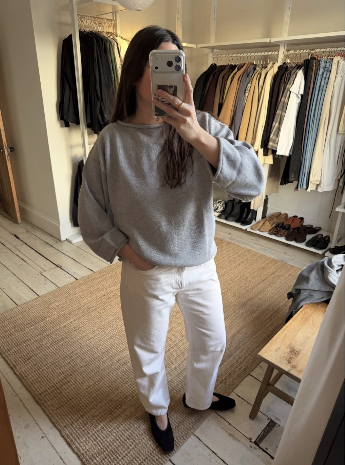 Simple weekend at home OOTD

#LTKhome #LTKstyletip #LTKspring