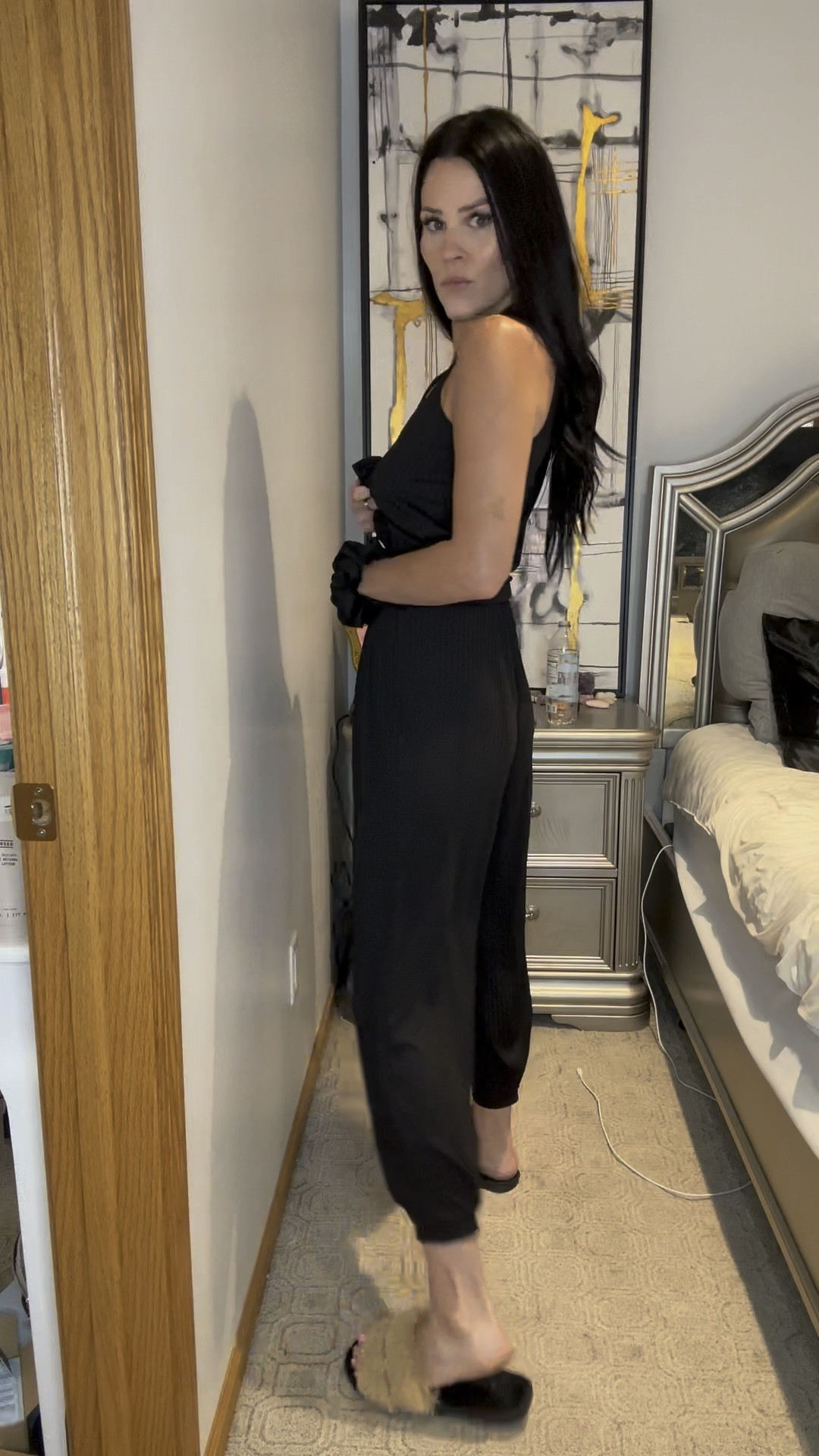 Trying on the Ekouaer Women’s Pajamas Sleeveless Summer Lounge Set is a dream come true! 😍 The ribbed knit fabric provides both a cozy feel and stylish look, while the tank top and jogger pants give the perfect balance of style and comfort. This loungewear set is perfect for those lazy summer days with @ekouaerofficial. Put it on and relax in style! ☀️👌 #Ekouaer #WomensPajamas #SummerLoungeSet #LoungewearLove #CozyAndChic

#LTKVideo #LTKmidsize #LTKfindsunder100