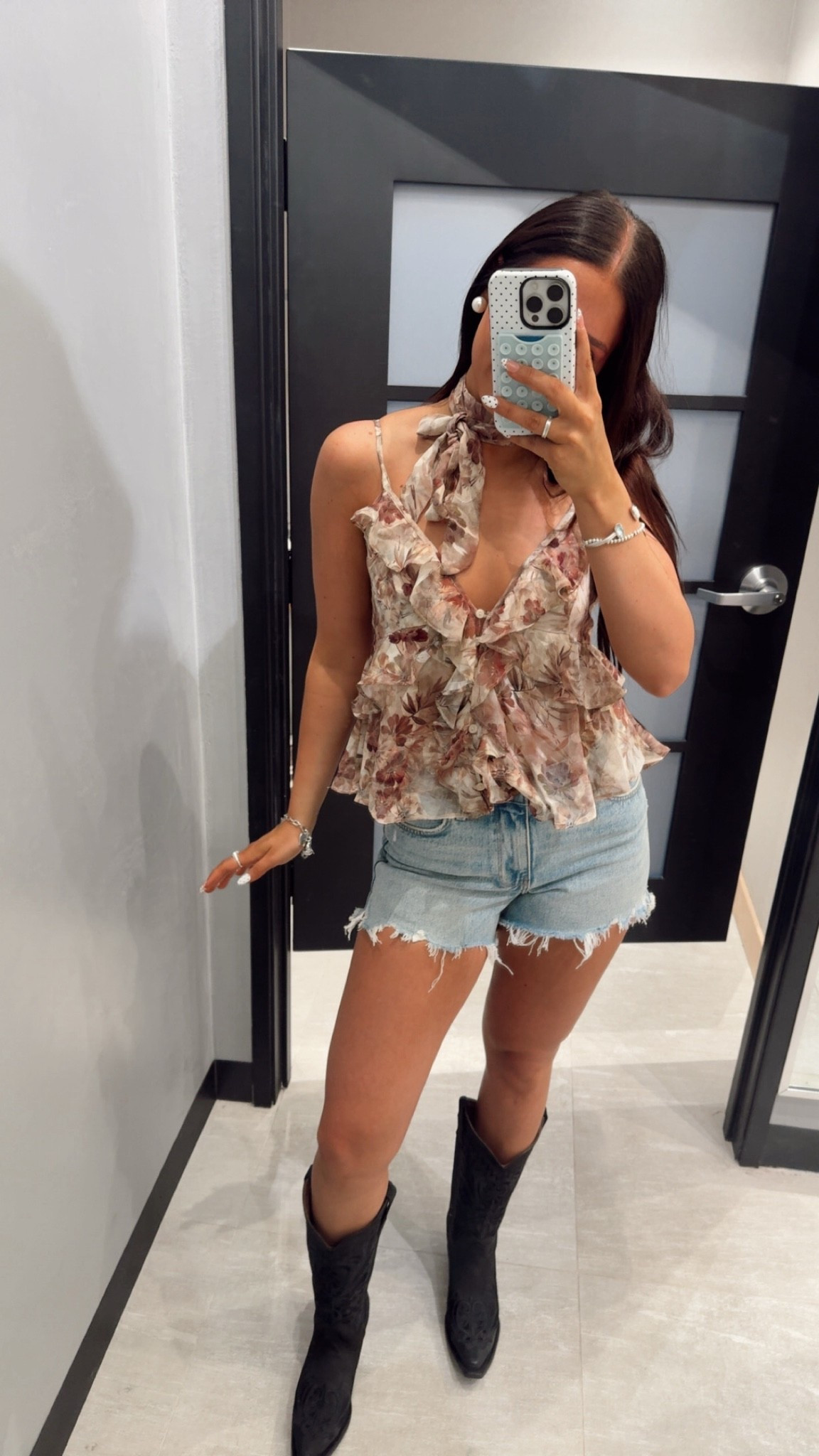 In love with the floral

#LTKgrwm #LTKootd #LTKdayinmylife