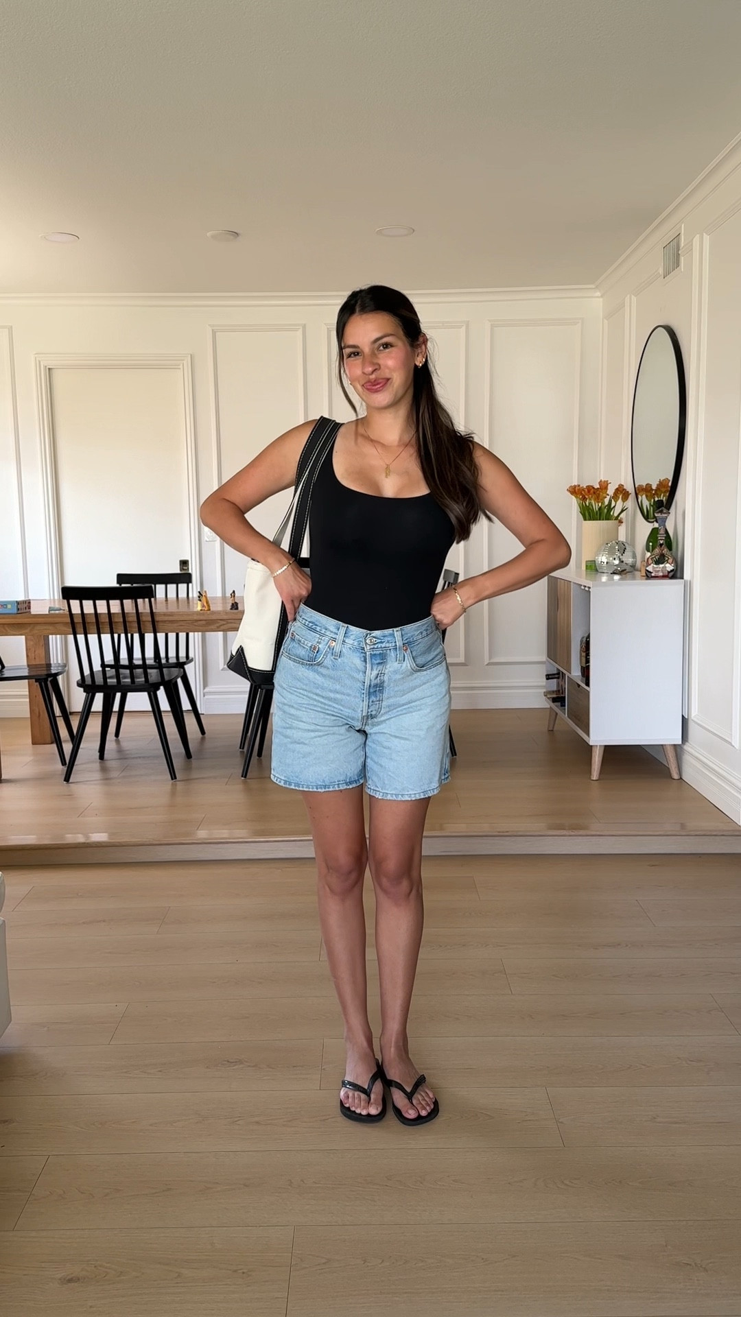Simple and easy outfit 

#LTKStyleTip #LTKU #LTKFindsUnder100