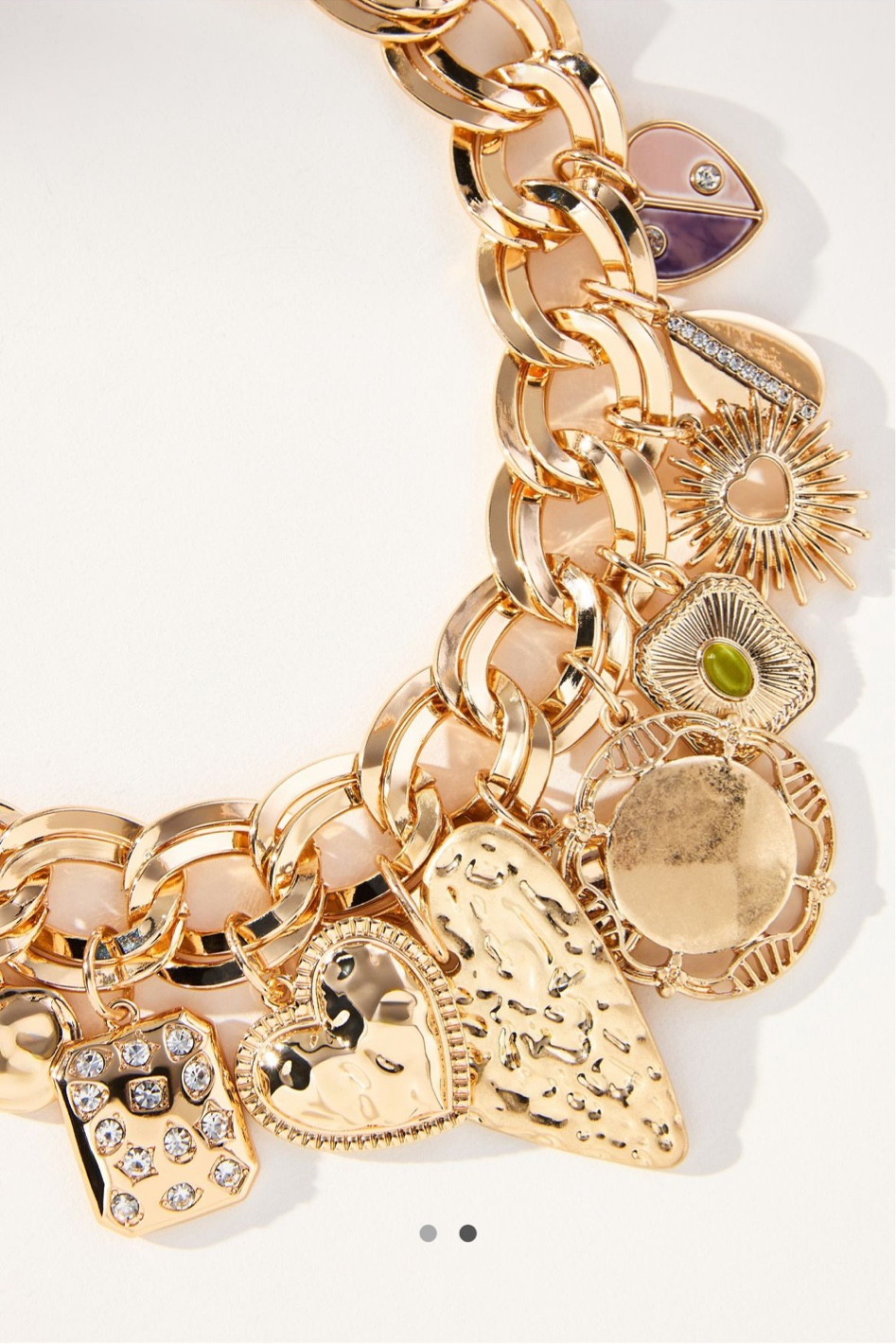 The mega charm necklace upclose 🤤

#LTKGiftGuide