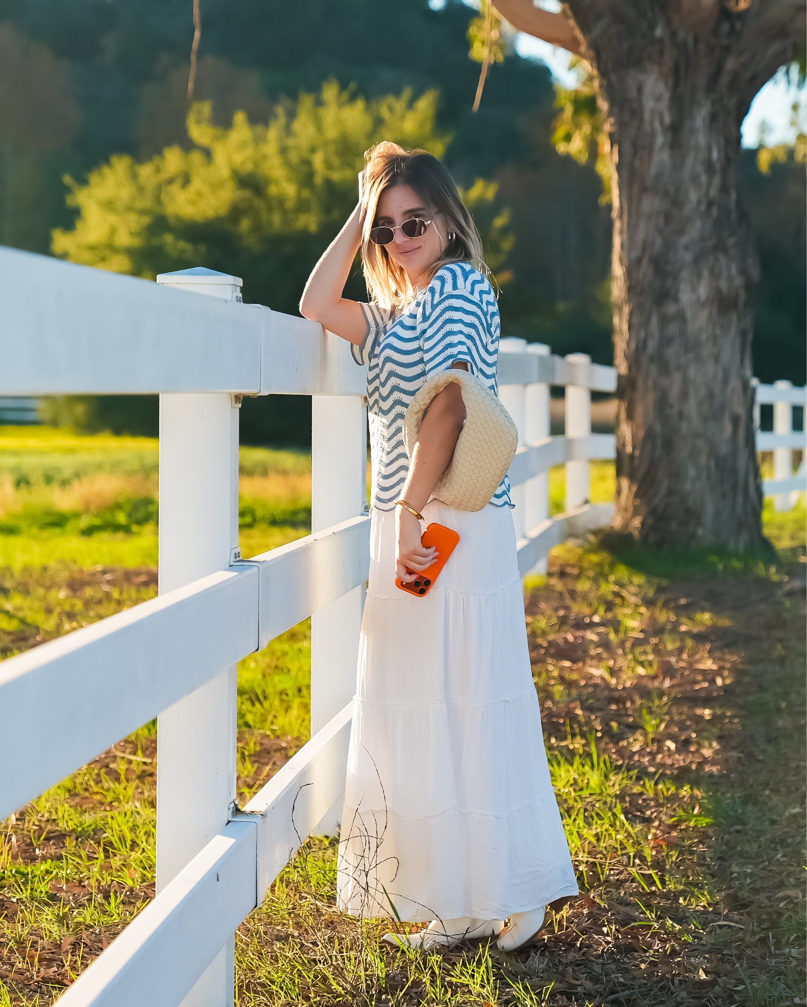 This bag is my go-to lately 🤍
Lightweight, neutral, and instantly elevates even the simplest outfit. Perfect size for everyday essentials, brunch, walks, or running errands in LA 🌿
I love how it adds that effortless, quiet luxury touch without trying too hard.

Linked here 👉 shop this look & bag on LTK ✨

#ltkstyle #ltkfinds #ltkfashion #summerbag #neutralstyle #effortlessstyle #lastyle #creatorstyle #momstyle #capsulewardrobe #quietluxury #everydaybag
@solandselene 

#LTKFindsUnder100 #LTKSeasonal #LTKootd