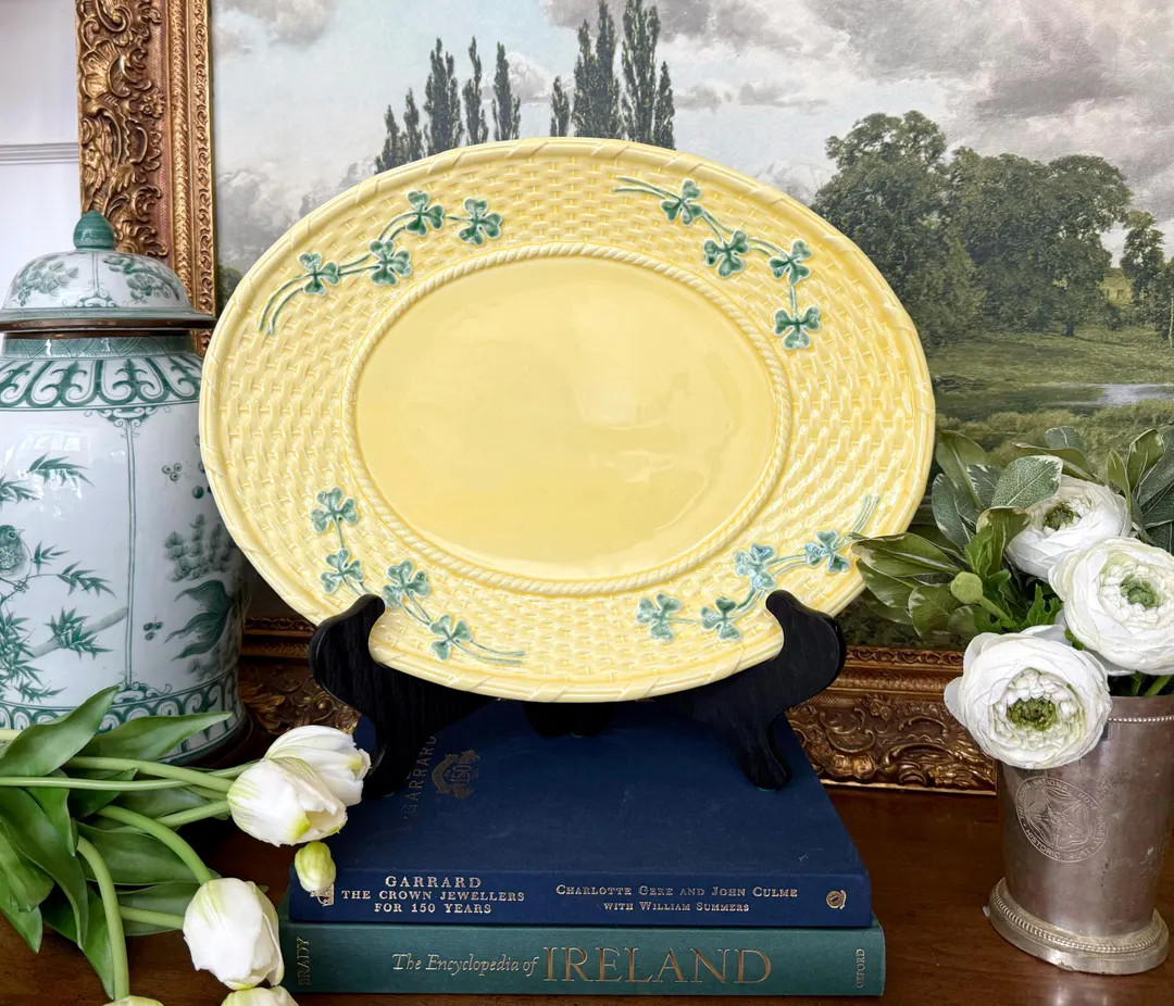 Bordallo Pinheiro Shamrock Platter - Etsy | Etsy (US)