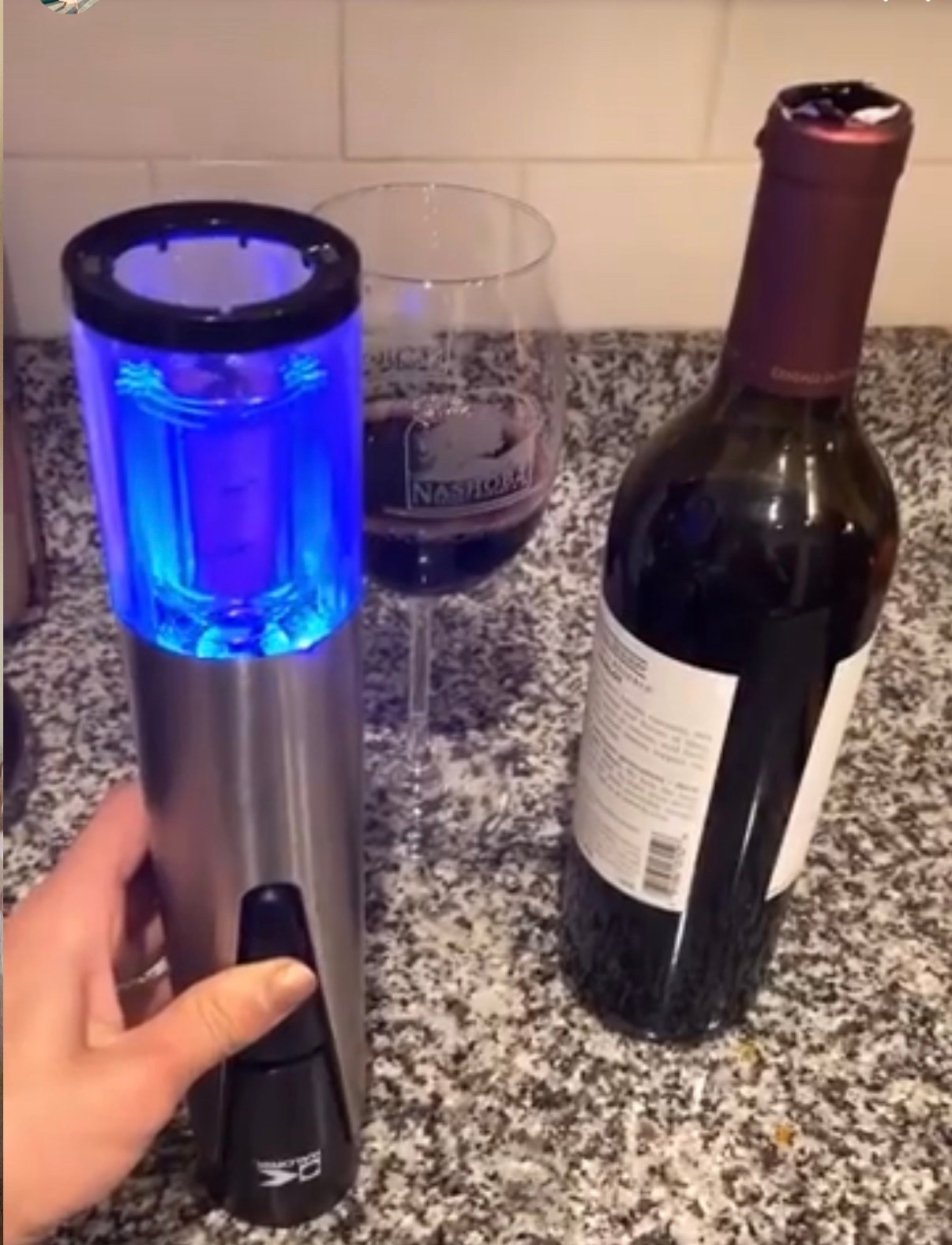 Electric wine bottle opener 

#wineopener #electronic #kalorik #kitchen #kitchenessentials #kitchenware #housewares #home #homessentials #holiday #gift #holidaygift #giftguide #amazon #amazonfind 

#LTKHome #LTKHoliday #LTKGiftGuide