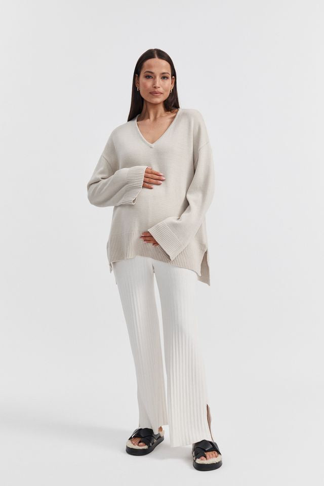 Deep V Neck | Legoe Heritage Maternity