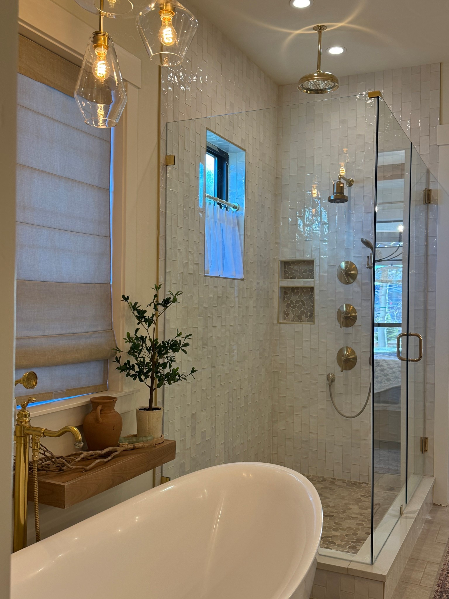 Our primary bathroom hardware go-to’s ✨

#LTKSaleAlert #LTKHome