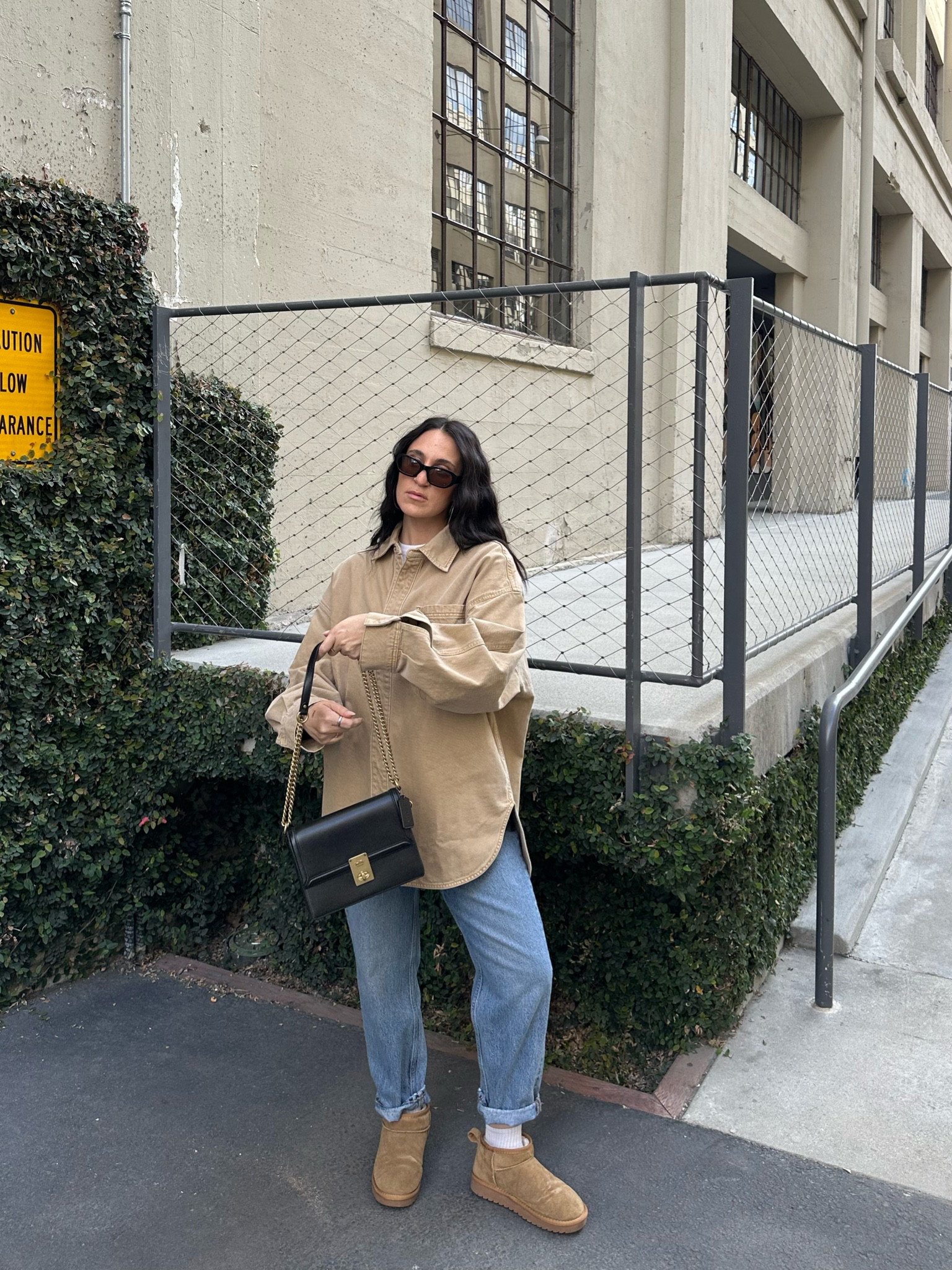 Minimal fall style

#LTKstyletip #LTKSeasonal