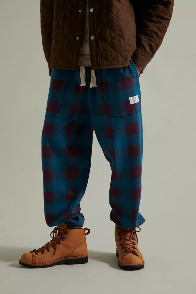 BDG Buffalo Plaid Sweatpant | Urban Outfitters (US and RoW)
