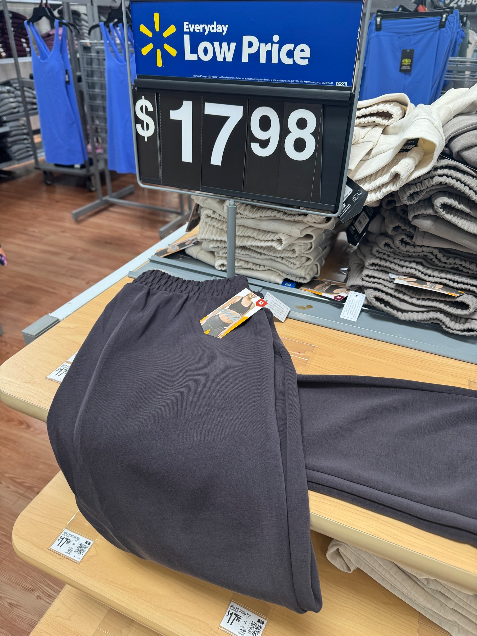 Joggers of the season this Fall at Walmart!


#LTKSeasonal #LTKFindsUnder50 #LTKActive