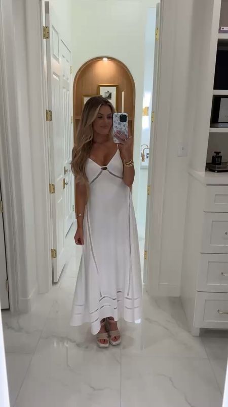 The perfect summer white maxi dress! It has adjustable straps and it’s double lined! Save 20% on dresses plus an extra 15% with code: DRESSFEST

Size: XS

Summer dresses, wedding guest dresses, summer style, Abercrombie sale, Abercrombie dresses, summer trends

#LTKStyleTip #LTKSaleAlert #LTKFindsUnder100