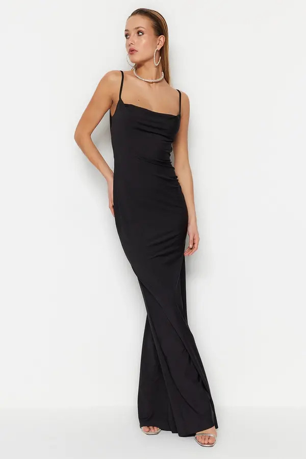 Schwarzes, figurbetontes, langes Abendkleid aus Strick TPRSS23AE00060 | Trendyol DE
