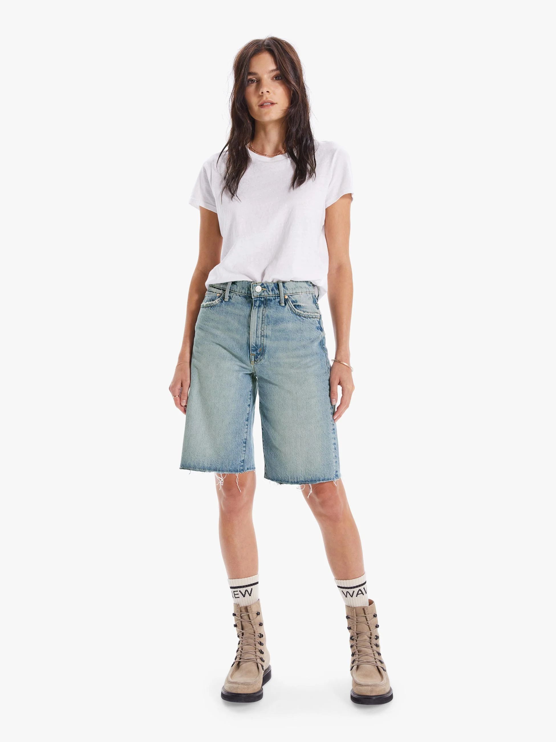 THE UNDERCOVER KNEE FRAY SHORT THE OTHER SIDE | Mother Denim